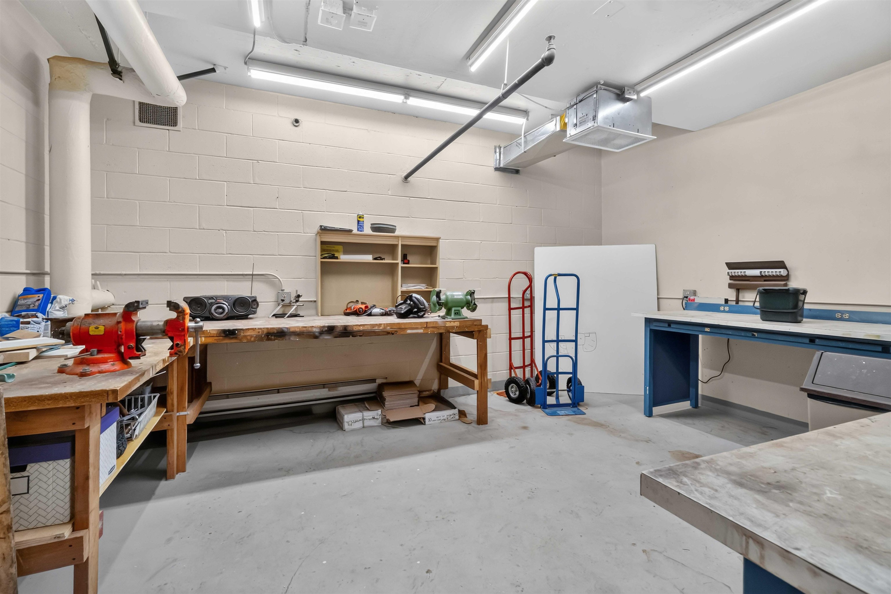 803 6838 STATION HILL DRIVE