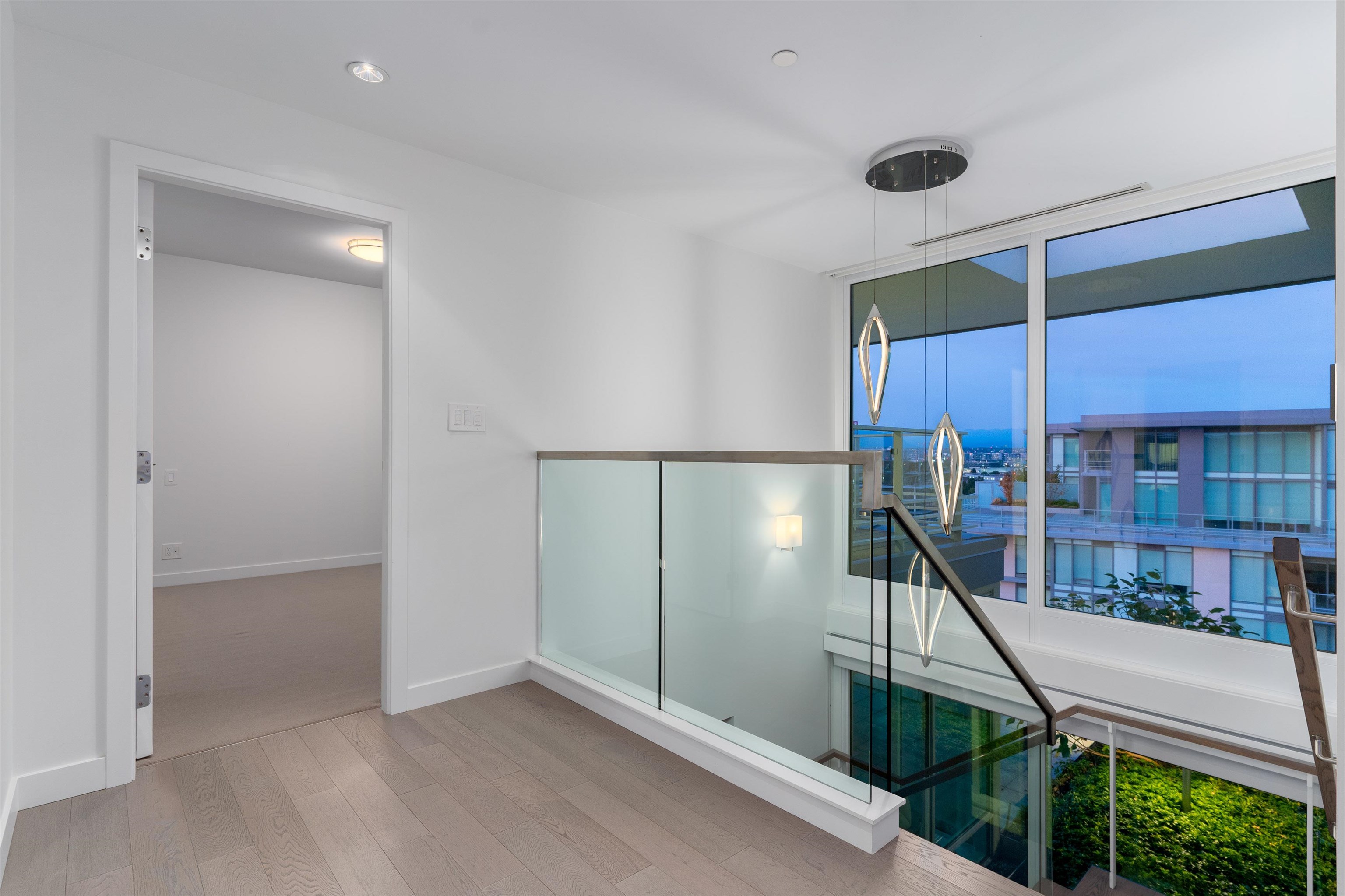 1205 6622 PEARSON WAY