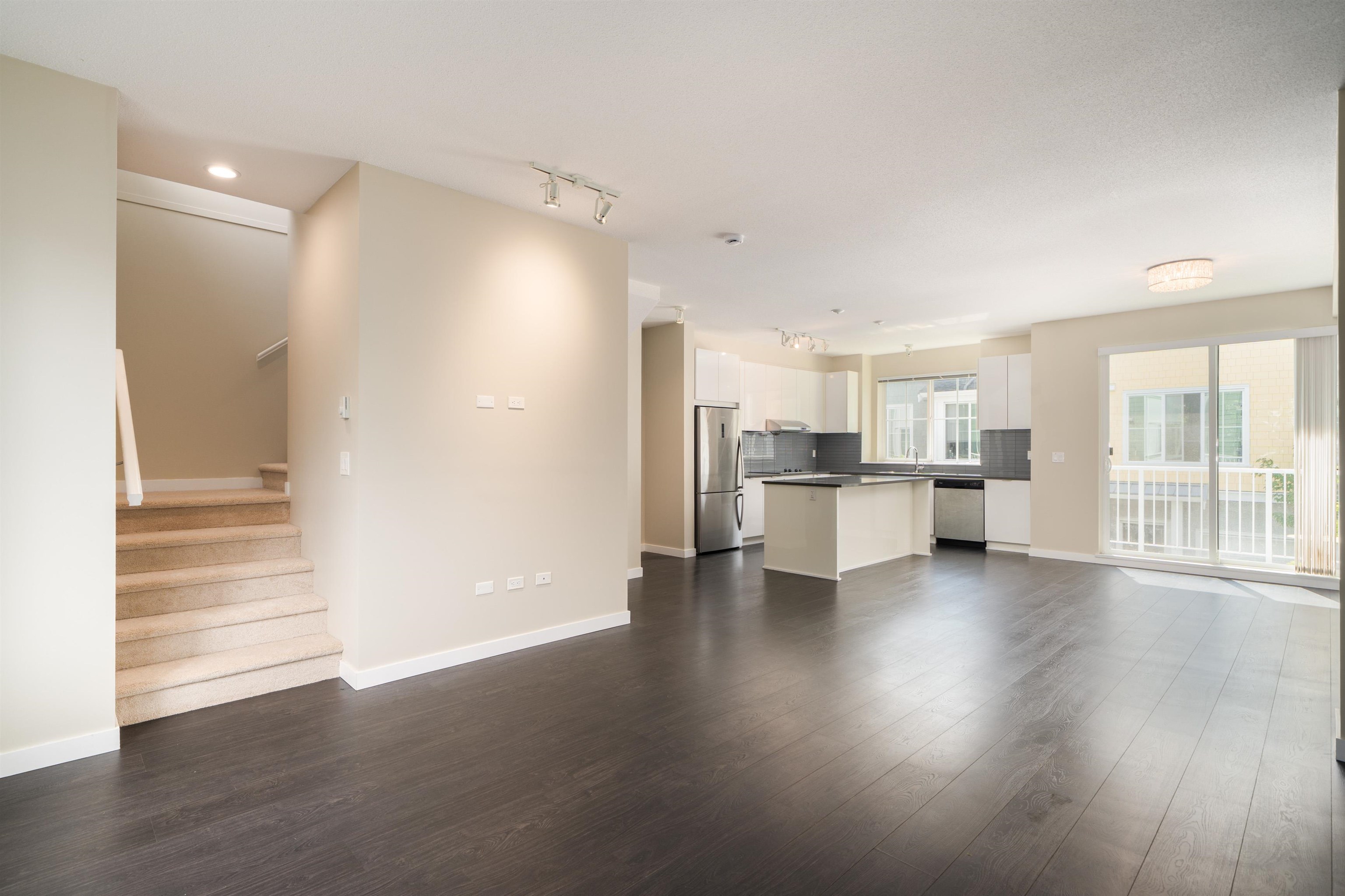 52 5550 ADMIRAL WAY