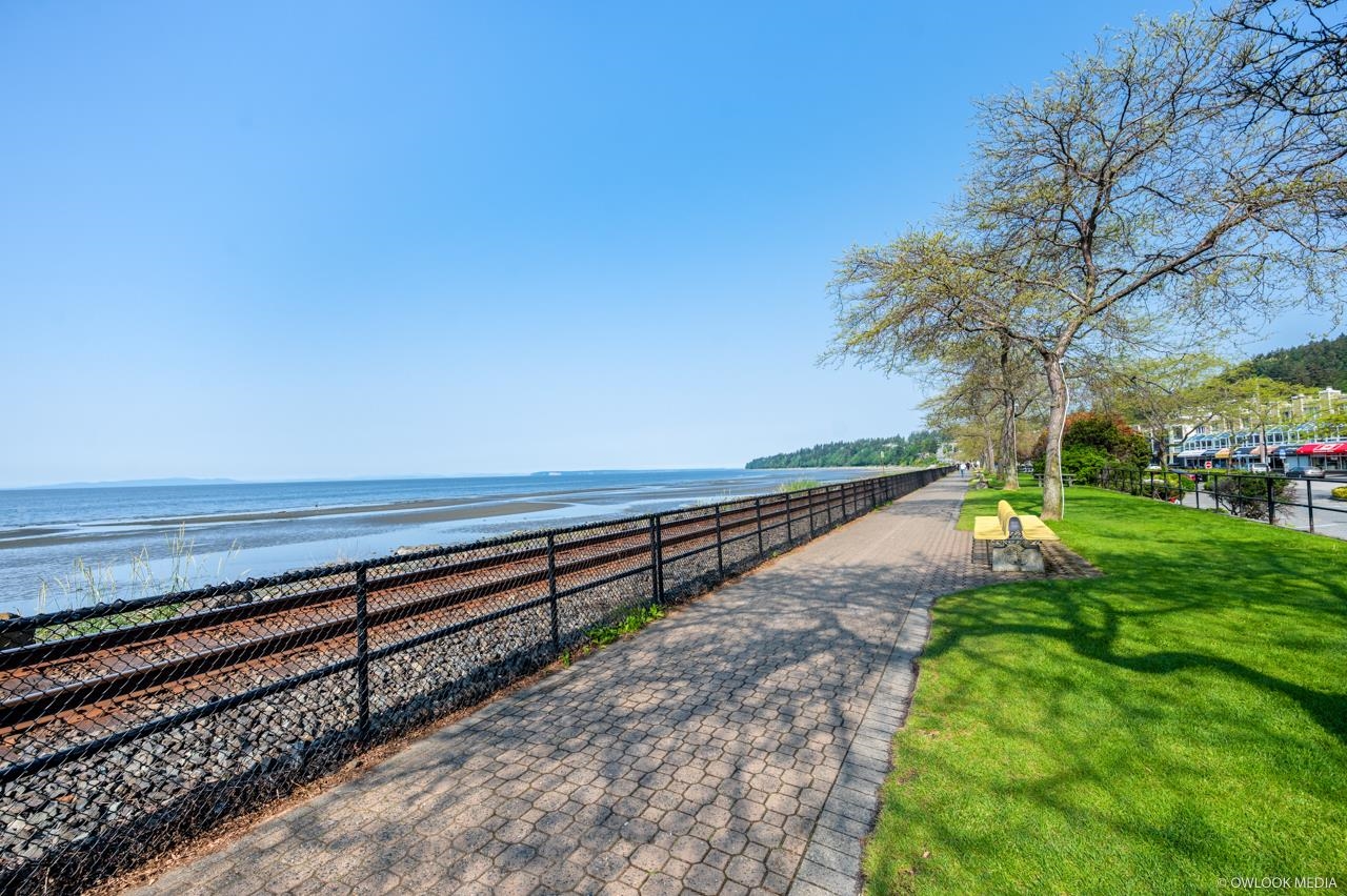 103 14881 MARINE DRIVE DRIVE