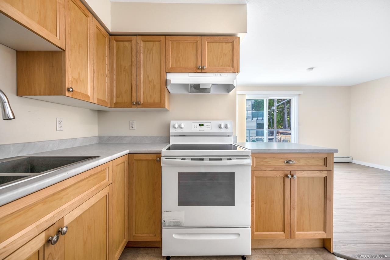 103 14881 MARINE DRIVE DRIVE