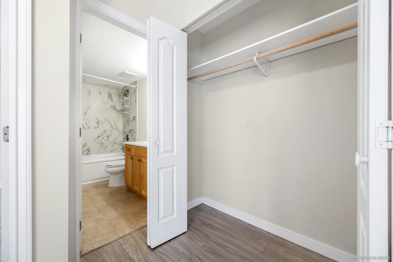 103 14881 MARINE DRIVE DRIVE