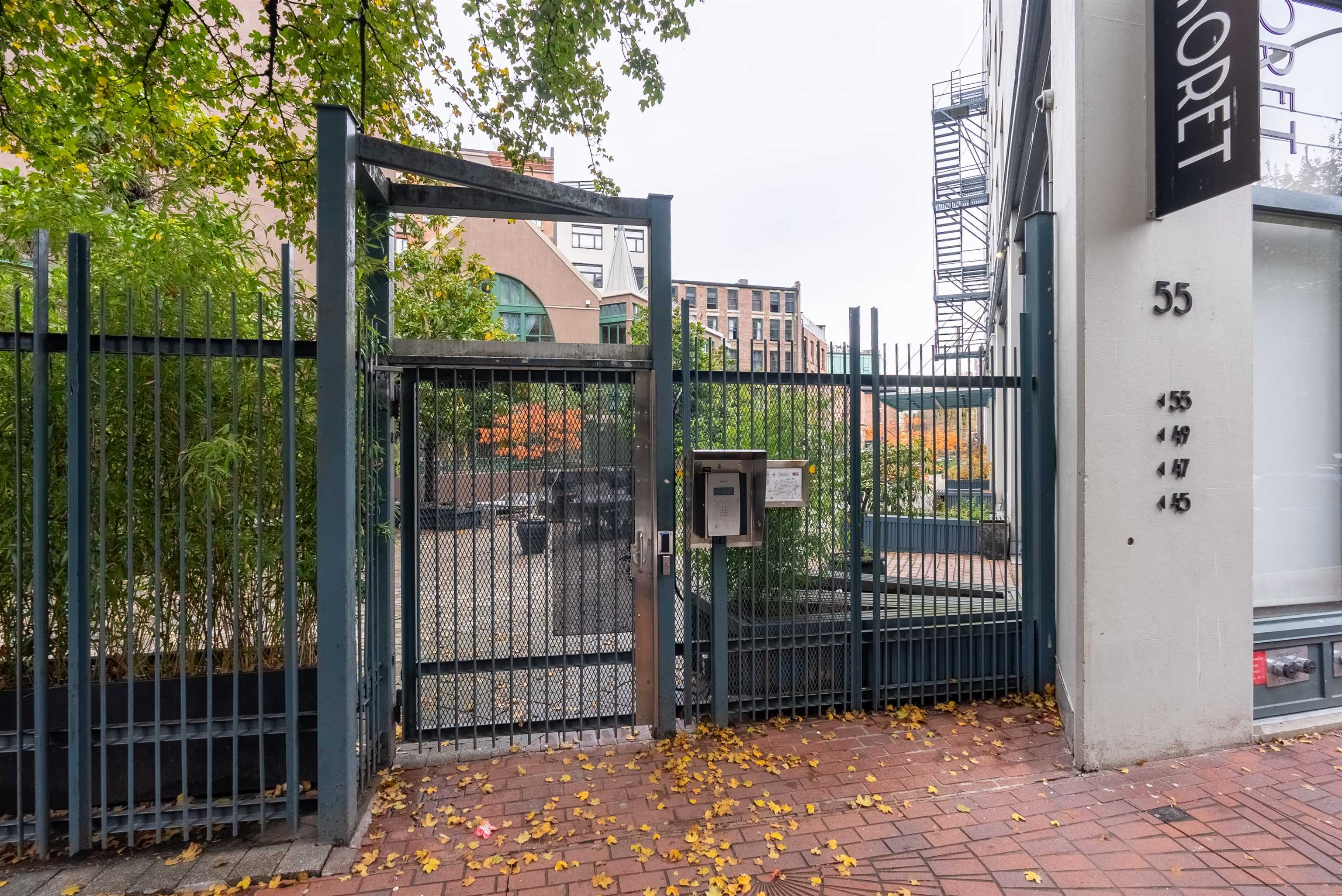 315 55 E CORDOVA STREET