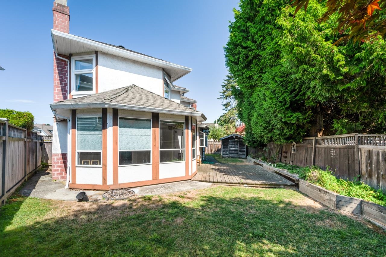 5811 PEARL COURT