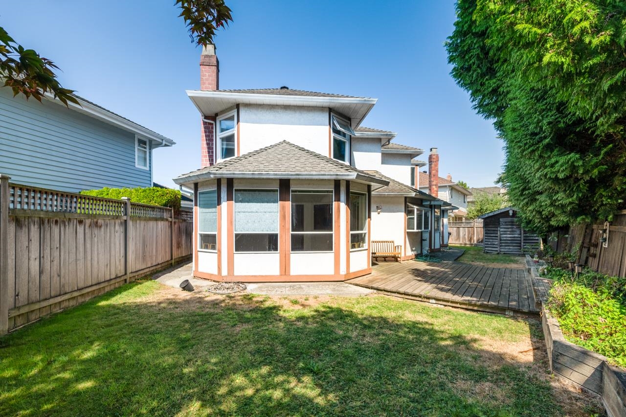 5811 PEARL COURT