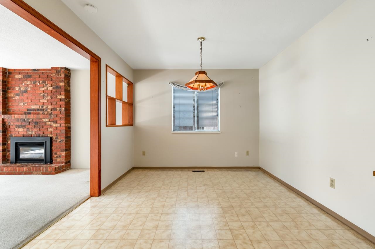 5811 PEARL COURT