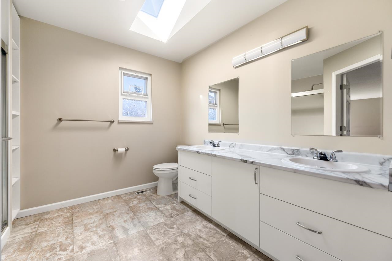 5811 PEARL COURT