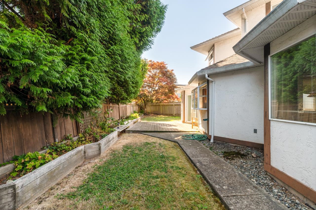 5811 PEARL COURT