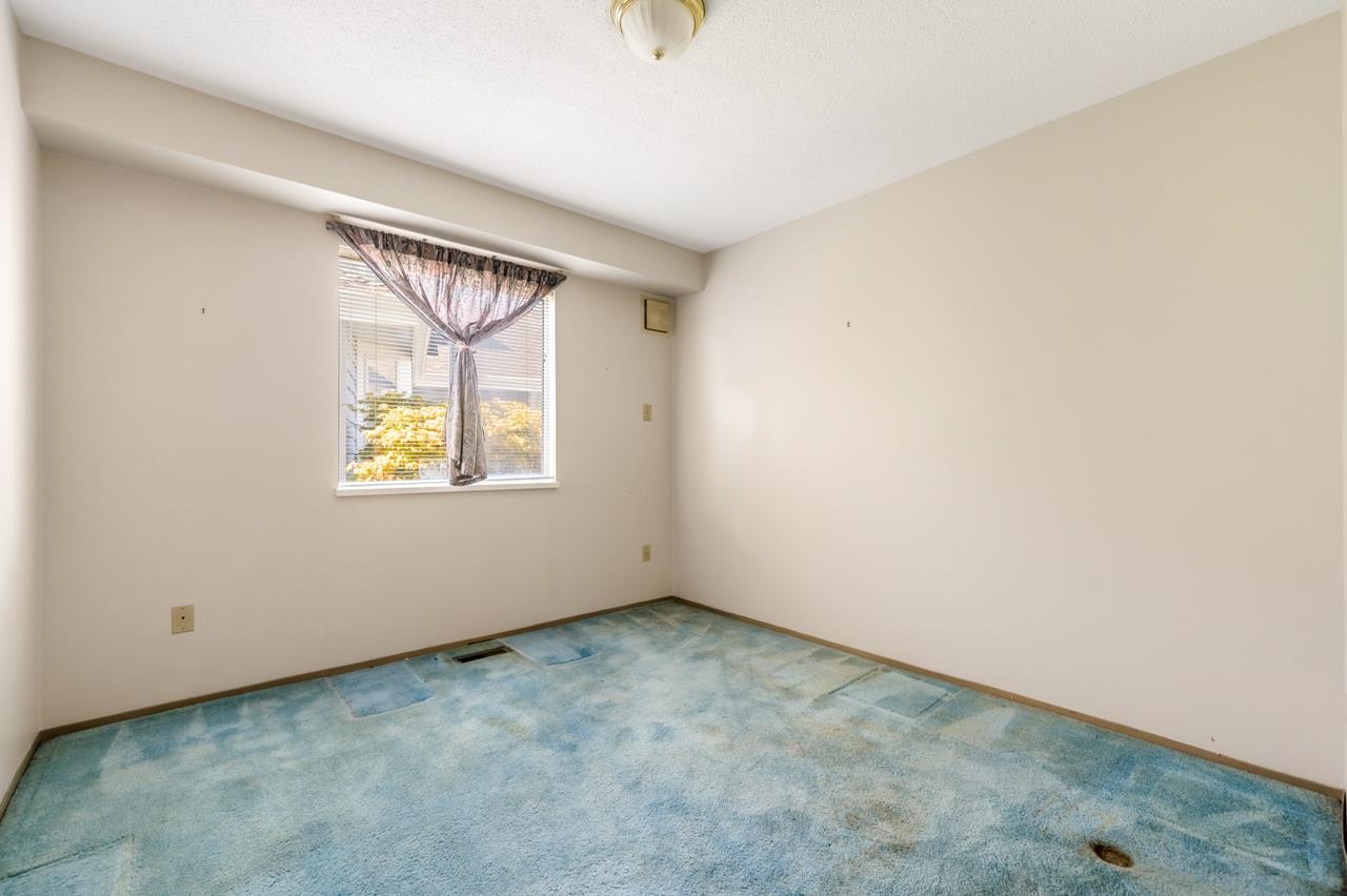5811 PEARL COURT