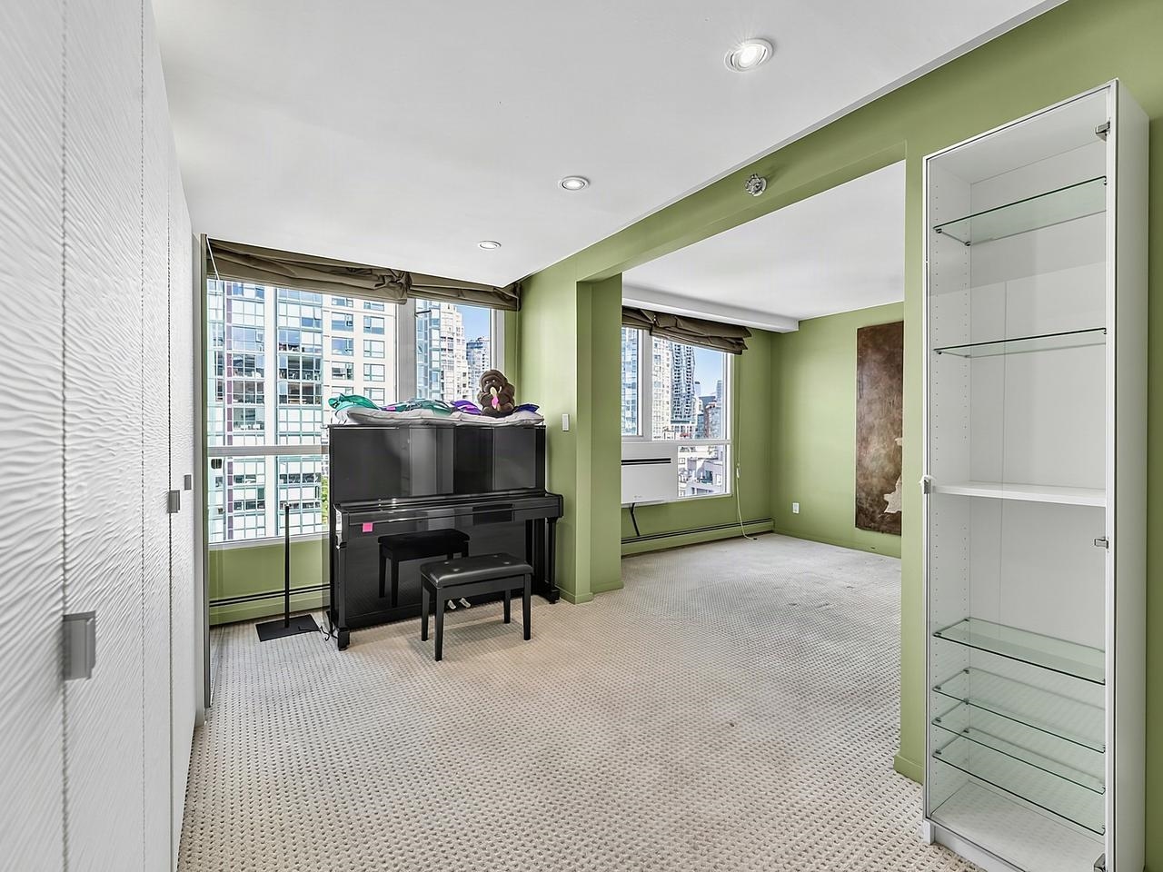 15C 199 DRAKE STREET