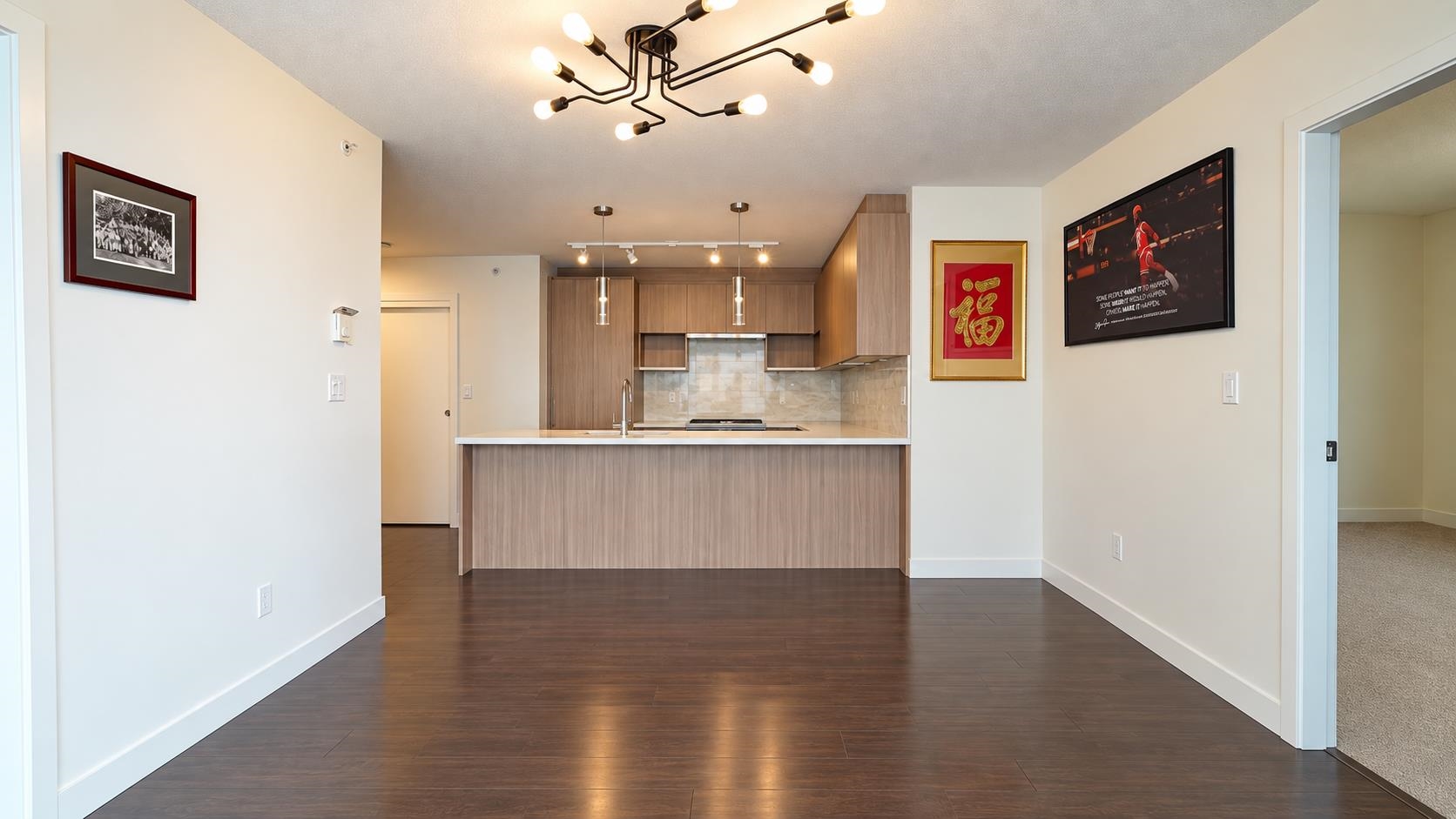 3706 13750 100 AVENUE