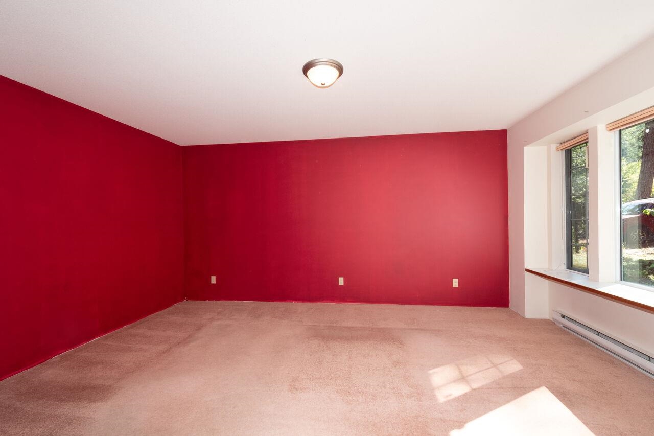 671 TAYLOR ROAD