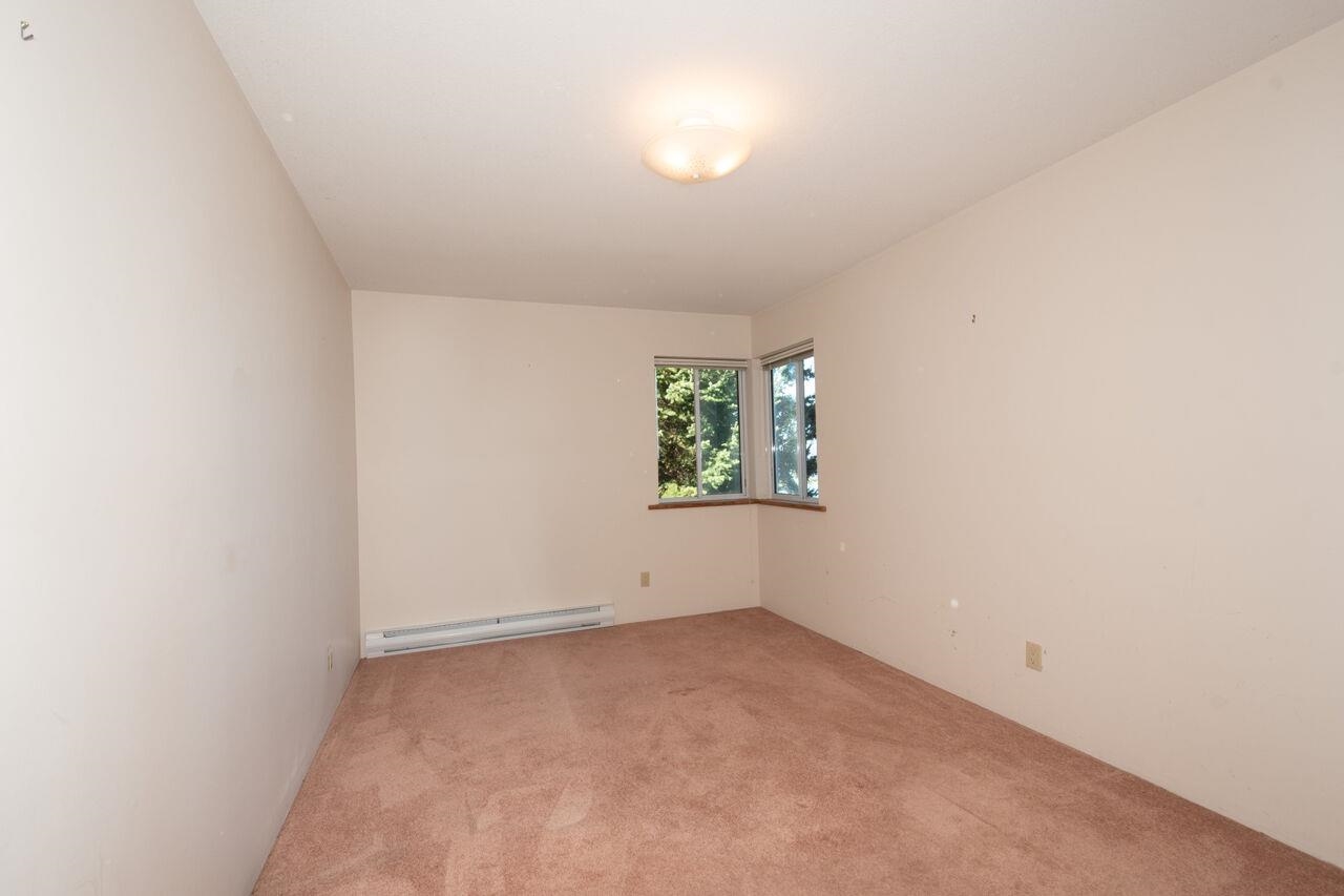 671 TAYLOR ROAD
