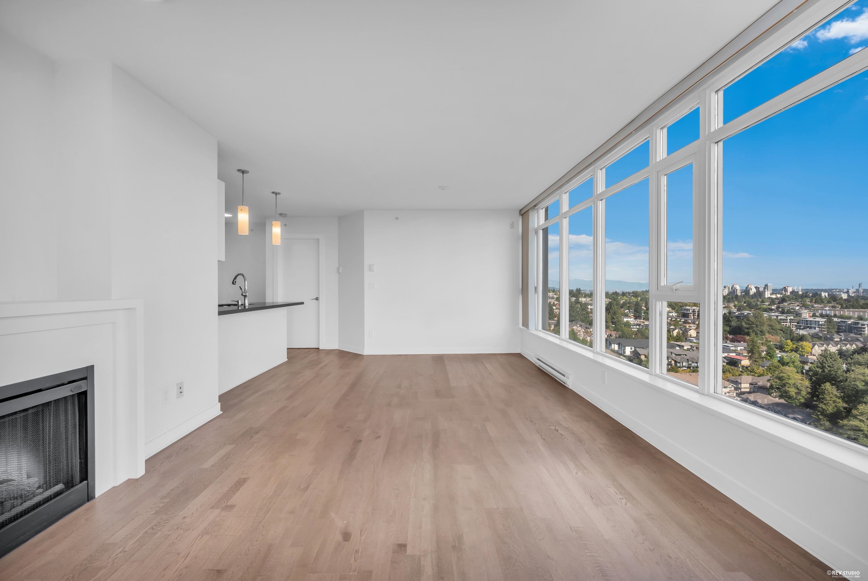 2308 7090 EDMONDS STREET