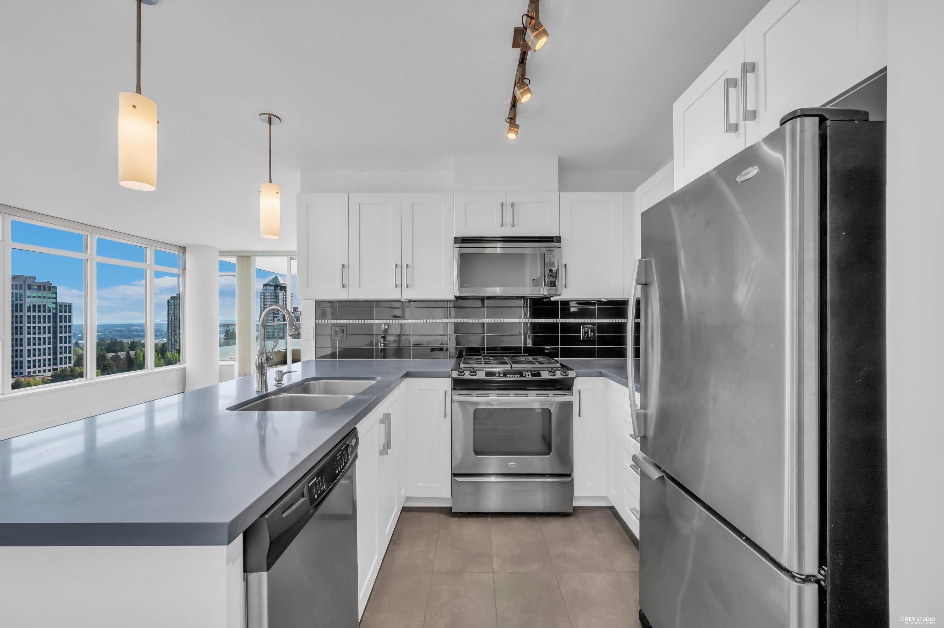 2308 7090 EDMONDS STREET
