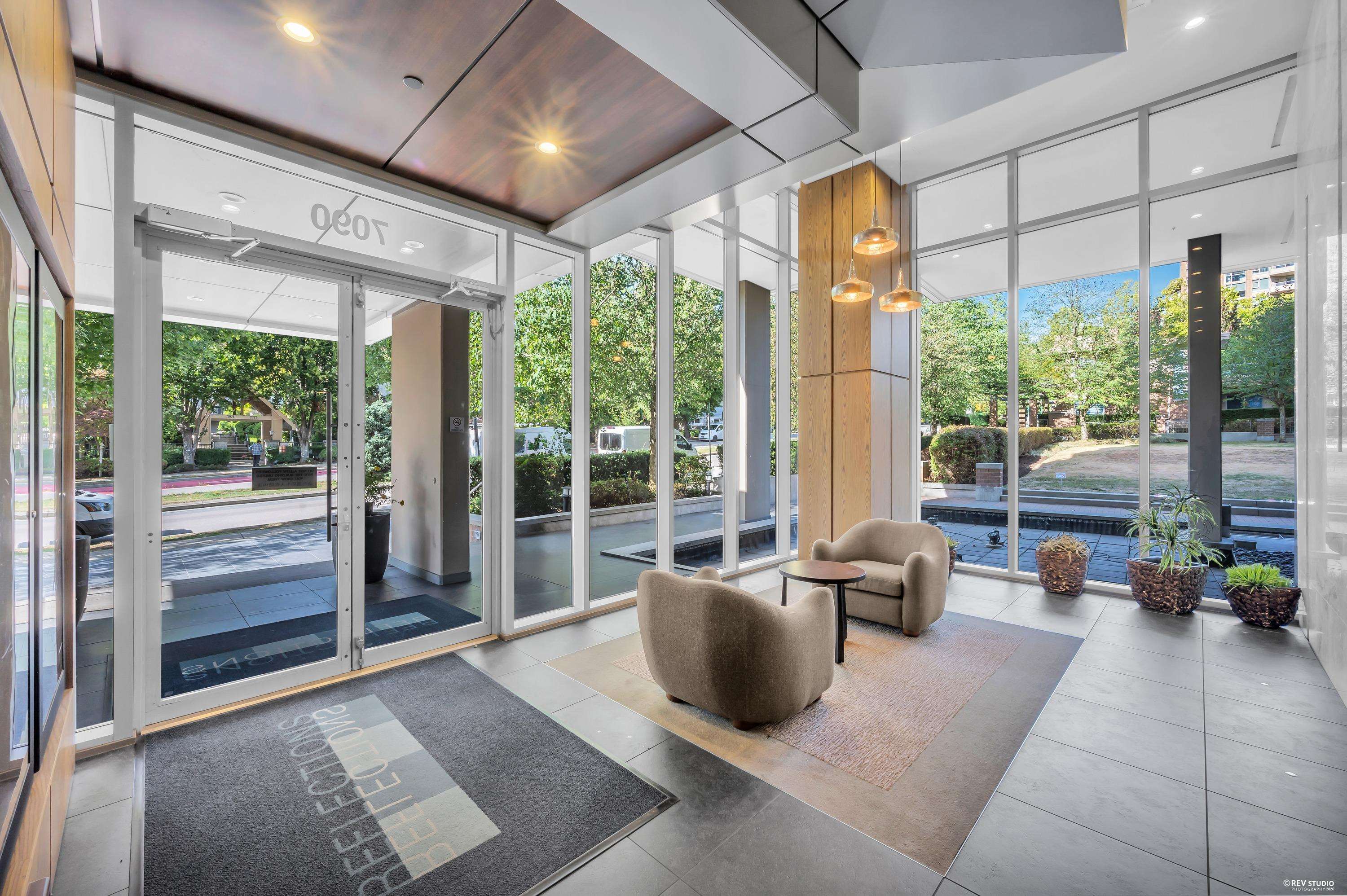 2308 7090 EDMONDS STREET