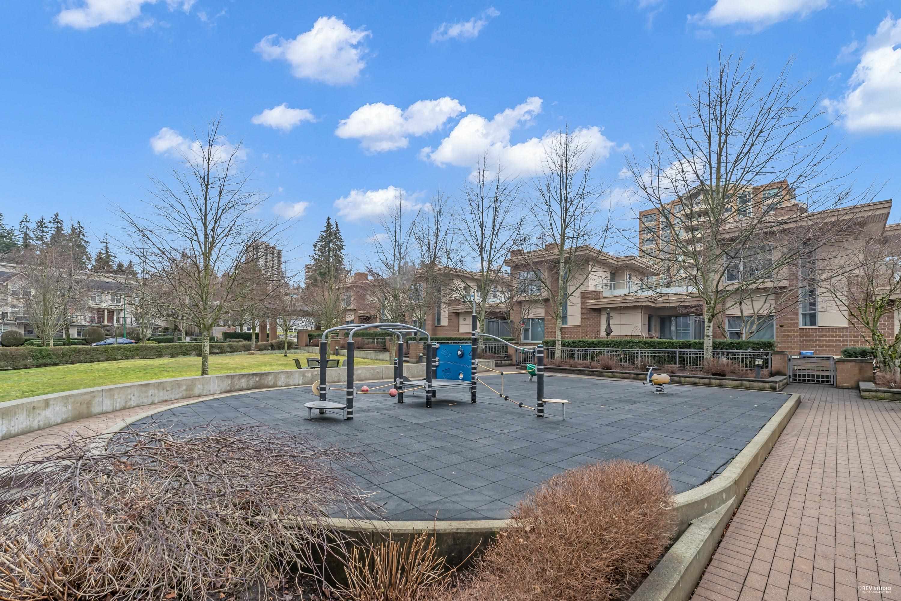 2308 7090 EDMONDS STREET