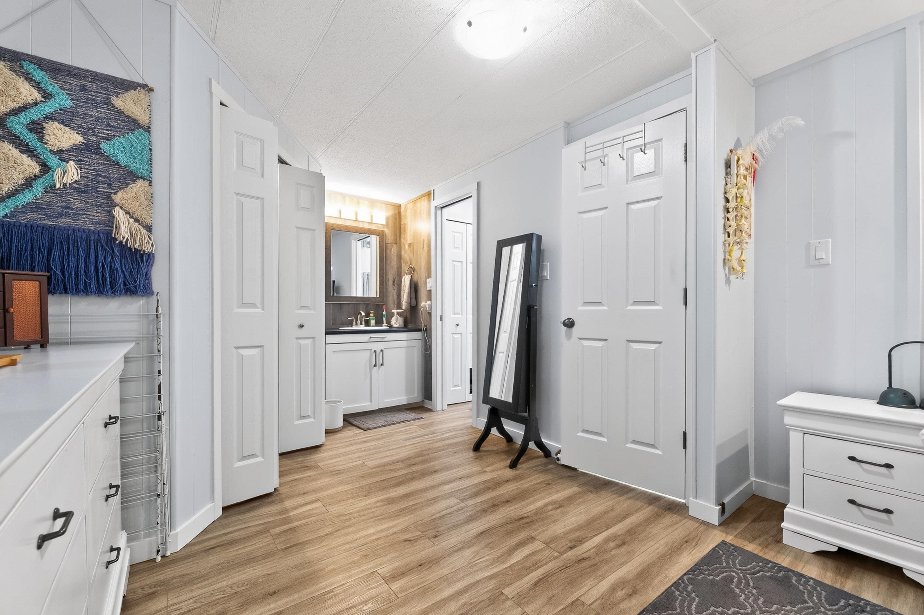 175 1840 160 STREET
