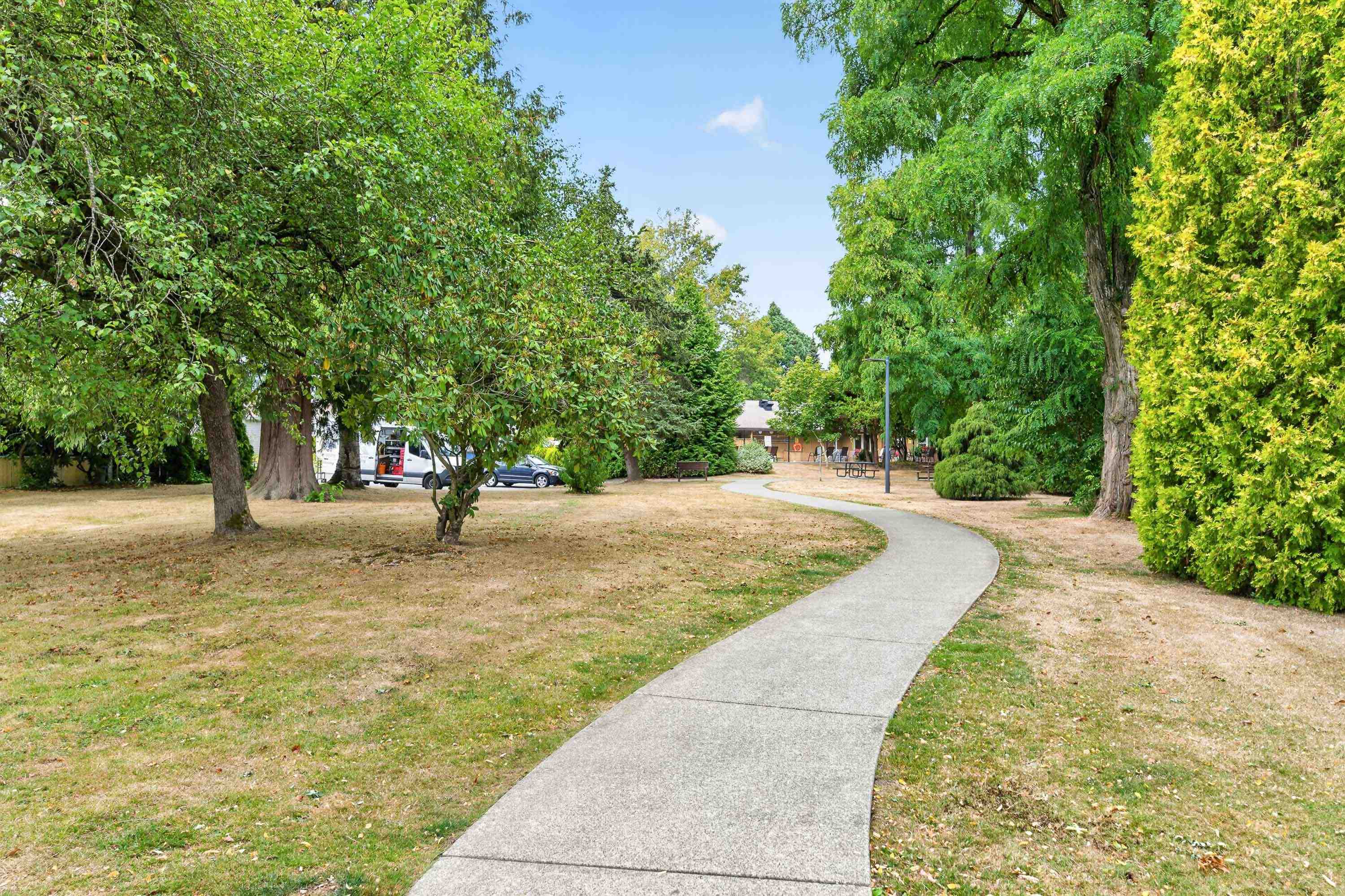 175 1840 160 STREET