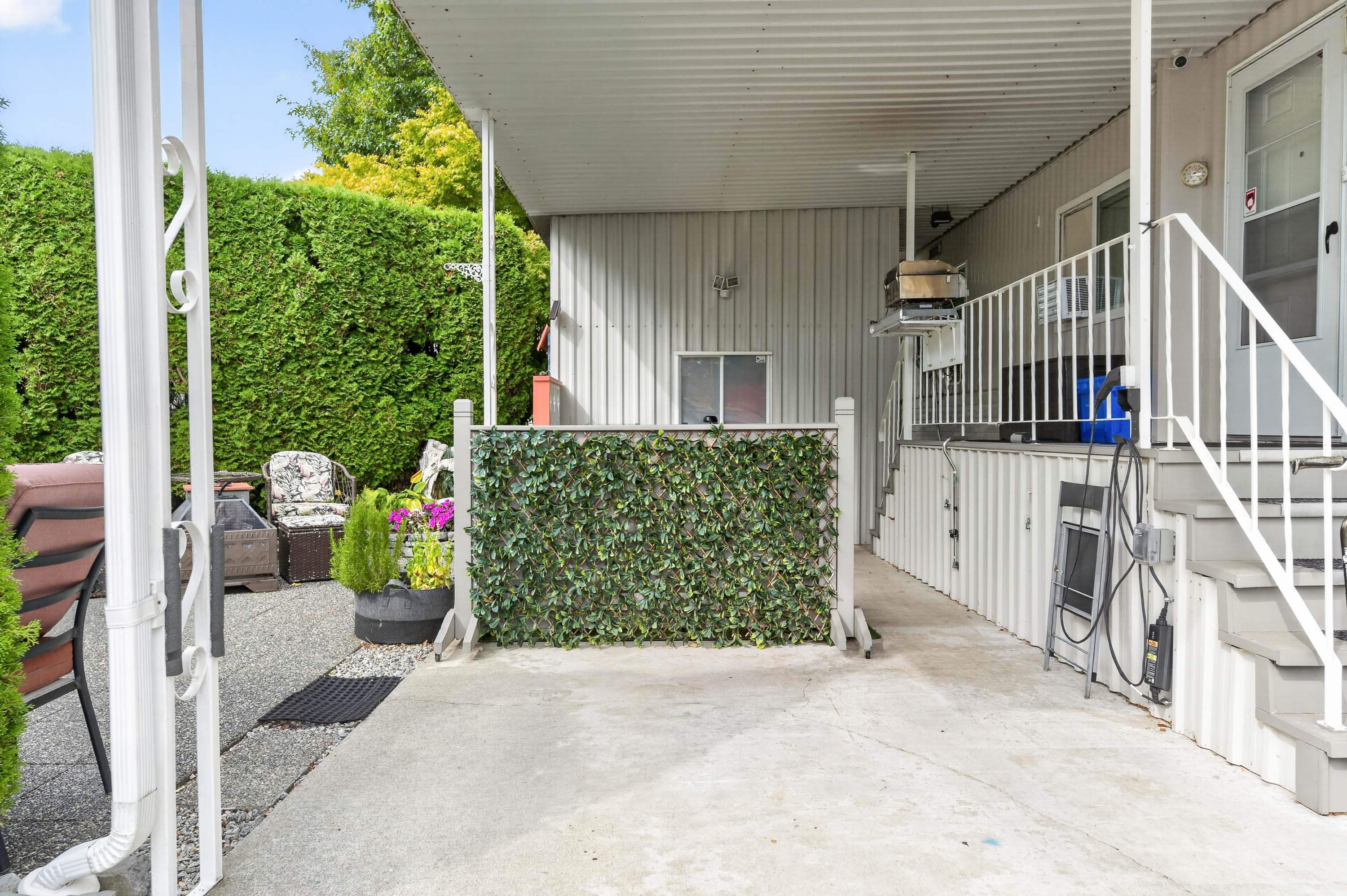 175 1840 160 STREET
