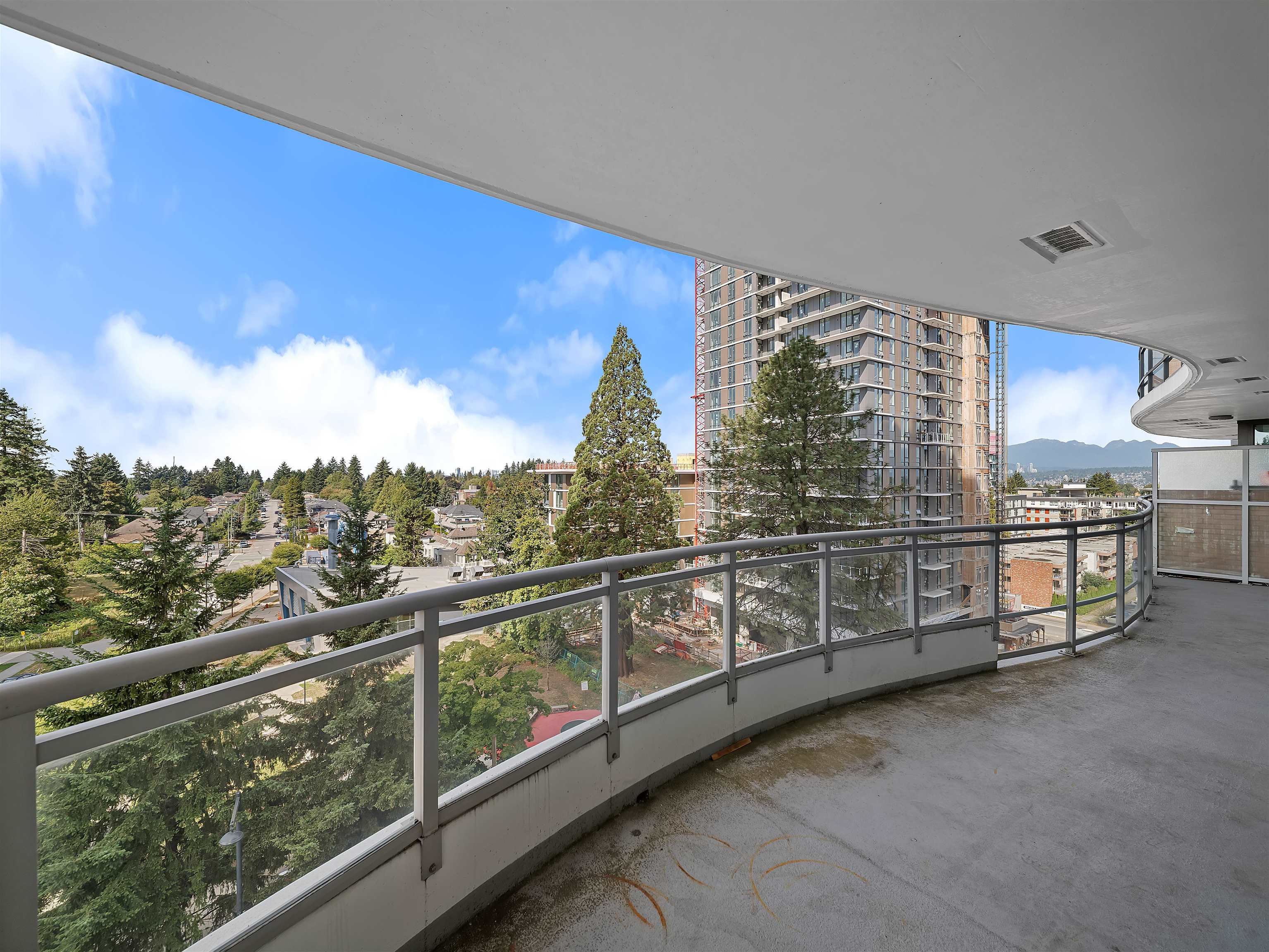 808 13303 CENTRAL AVENUE
