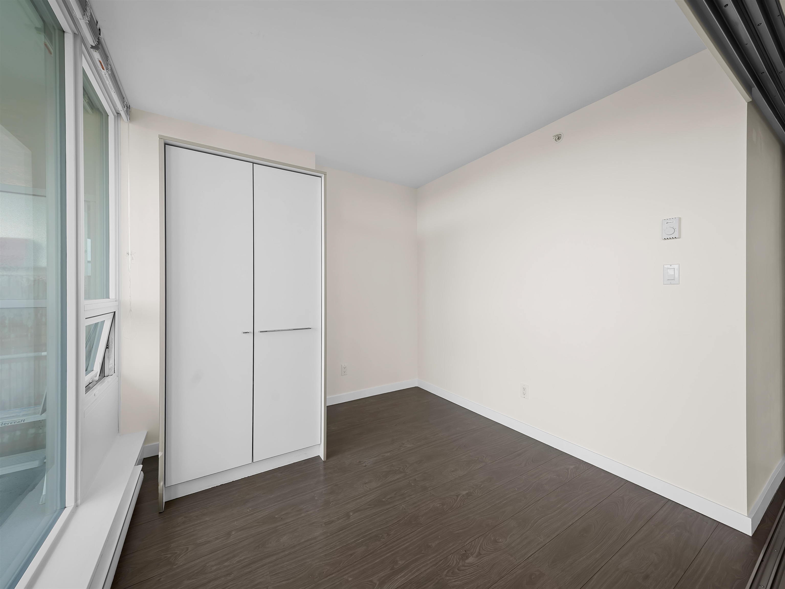 808 13303 CENTRAL AVENUE