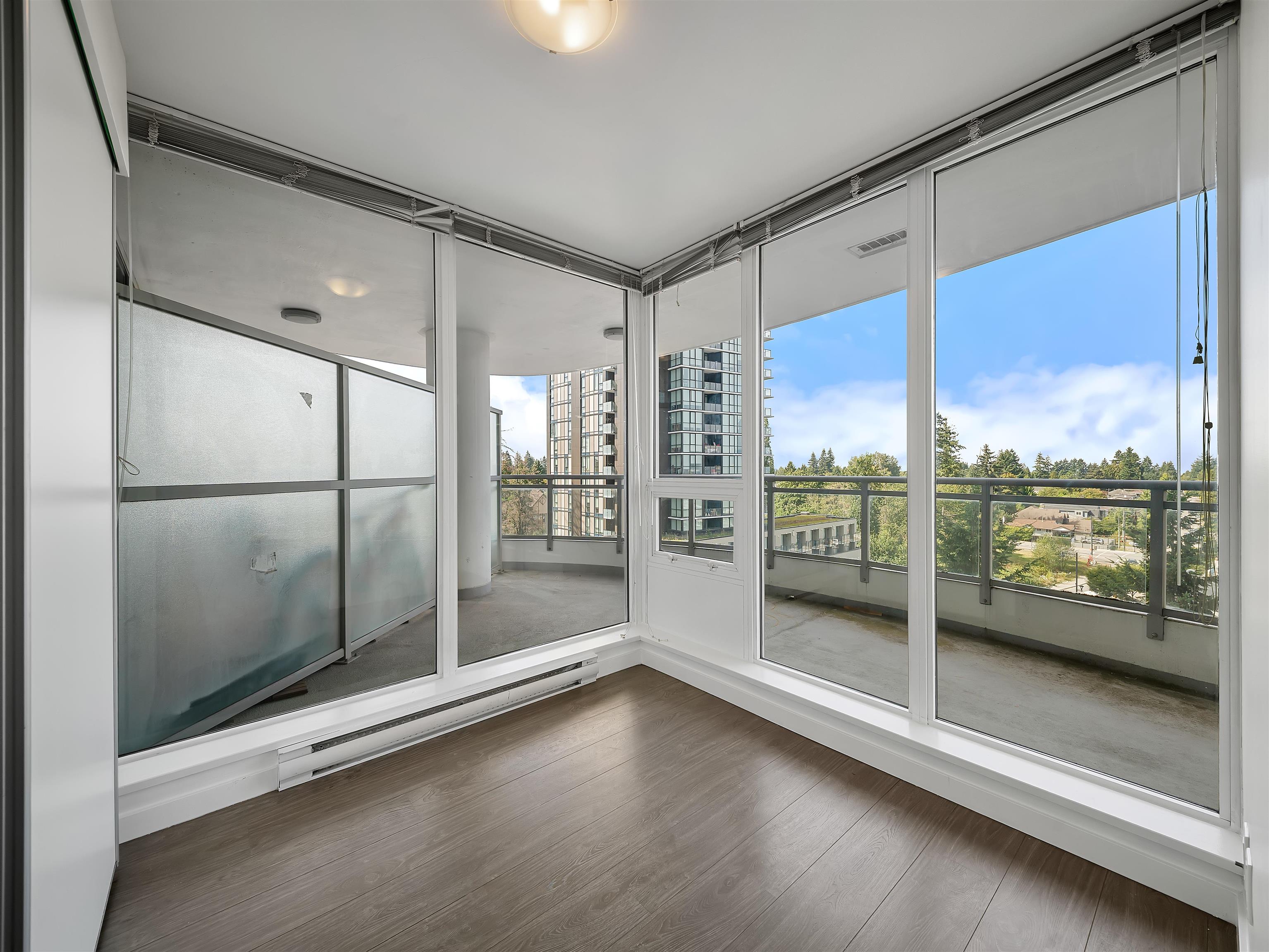 808 13303 CENTRAL AVENUE