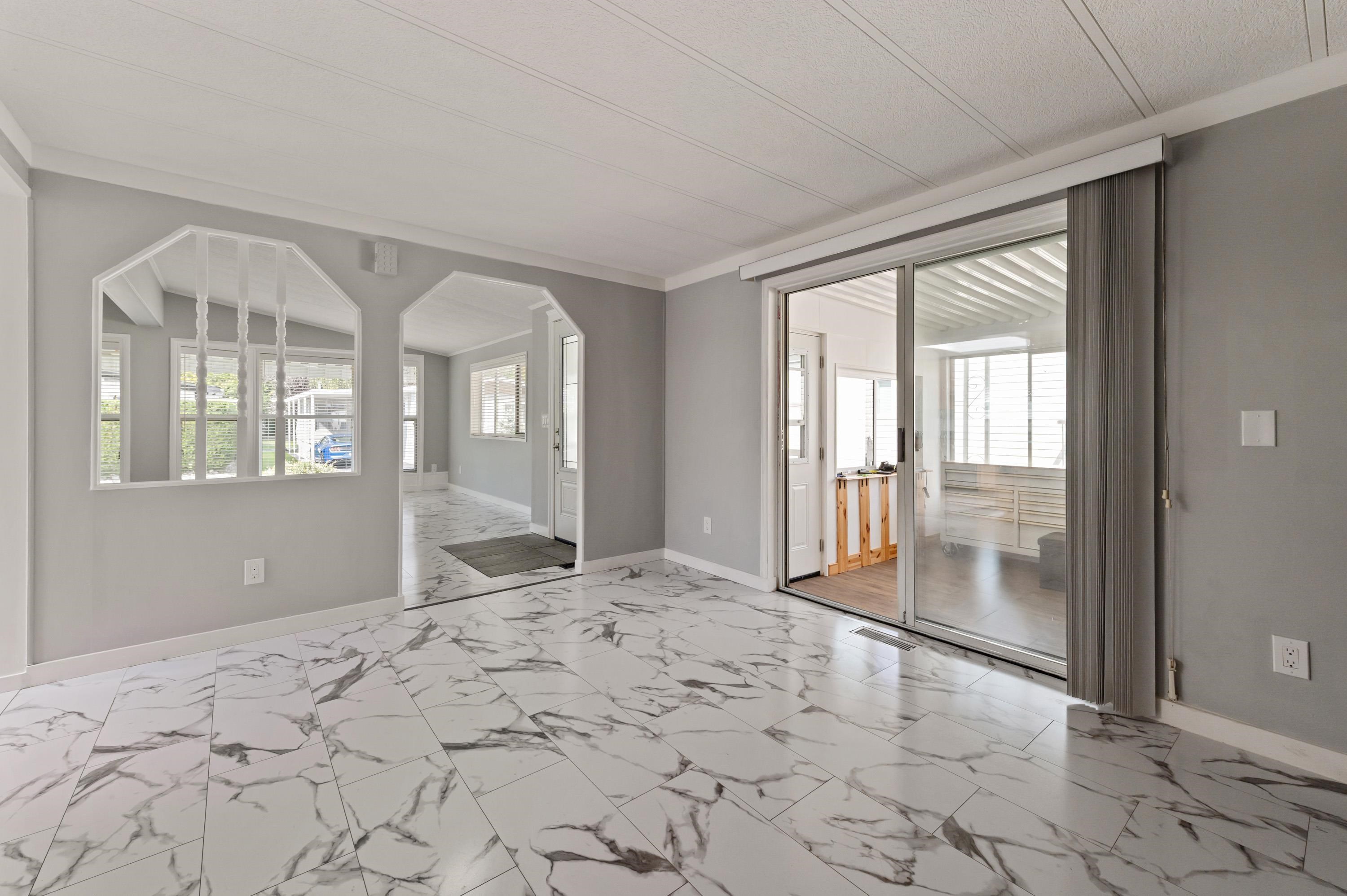 89 2303 CRANLEY DRIVE