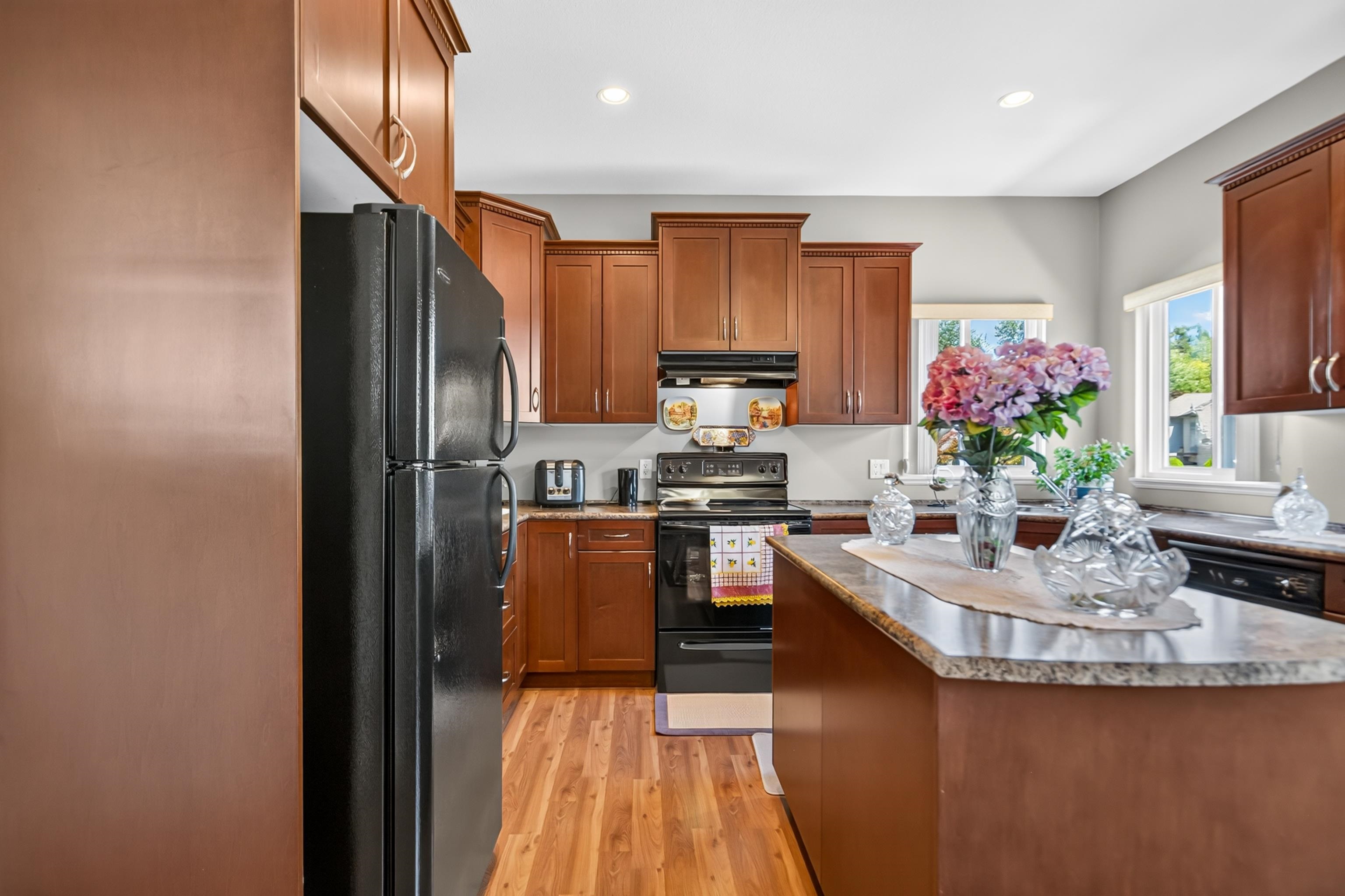 11785 GILLAND LOOP