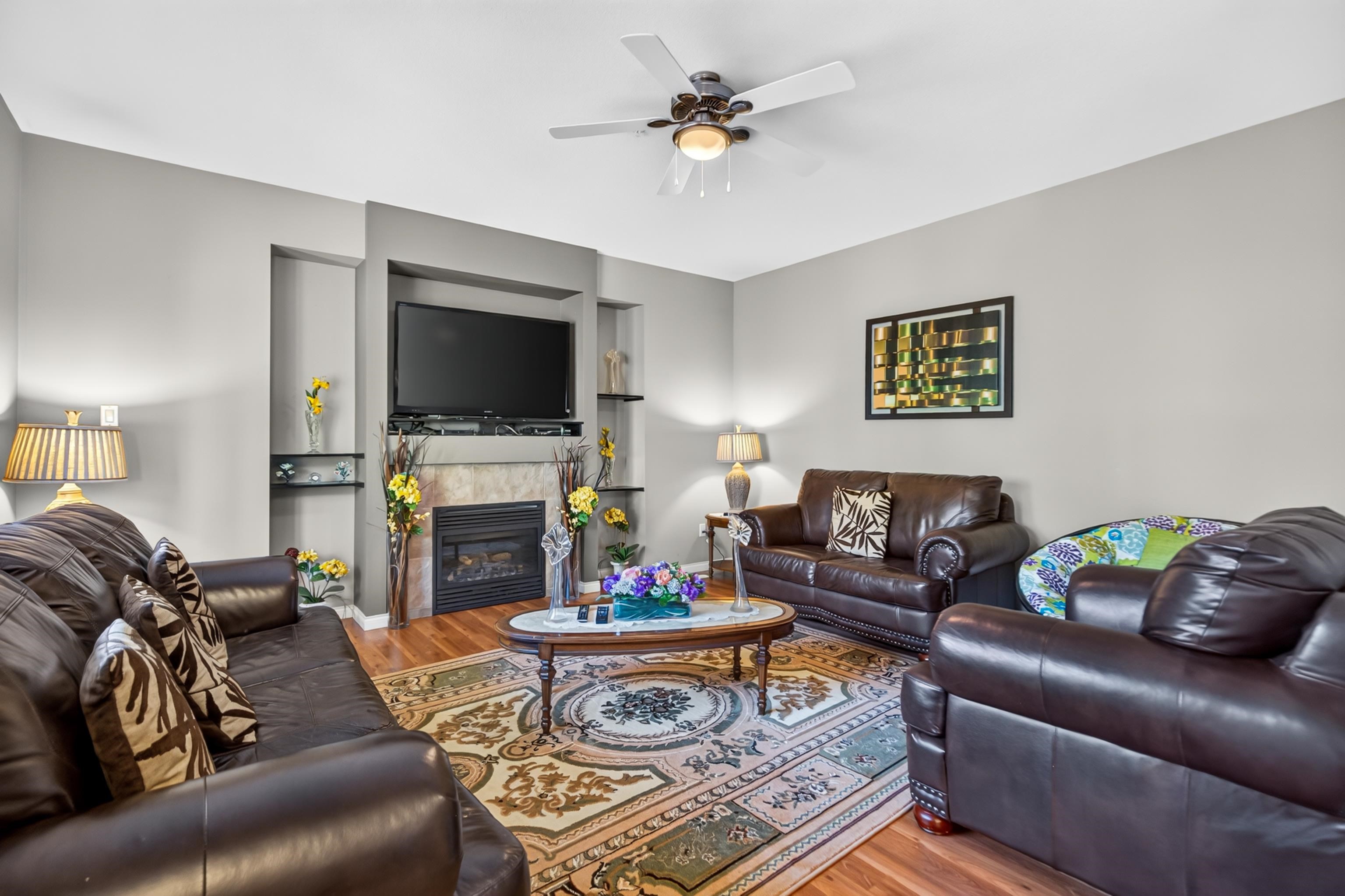 11785 GILLAND LOOP