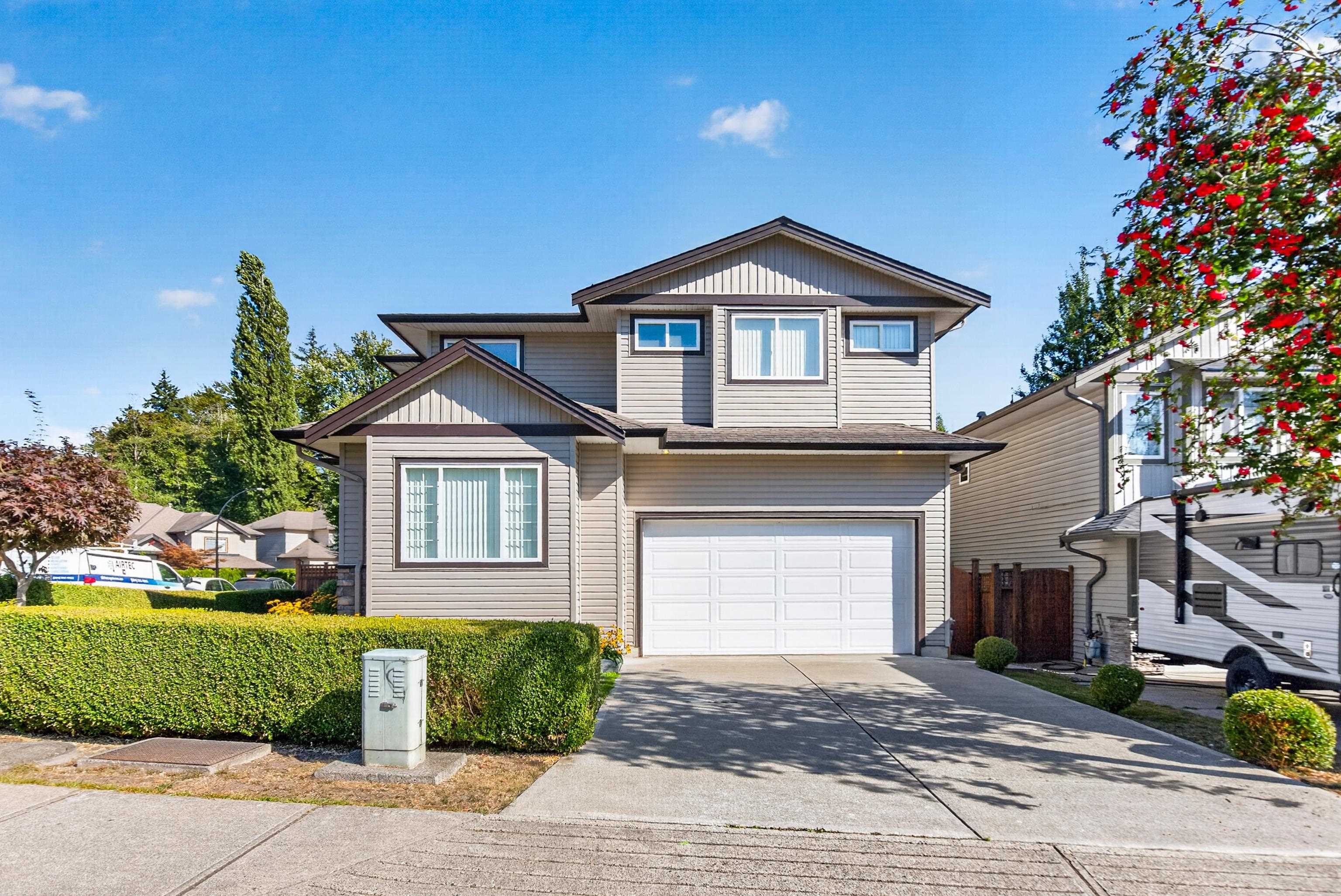 11785 GILLAND LOOP