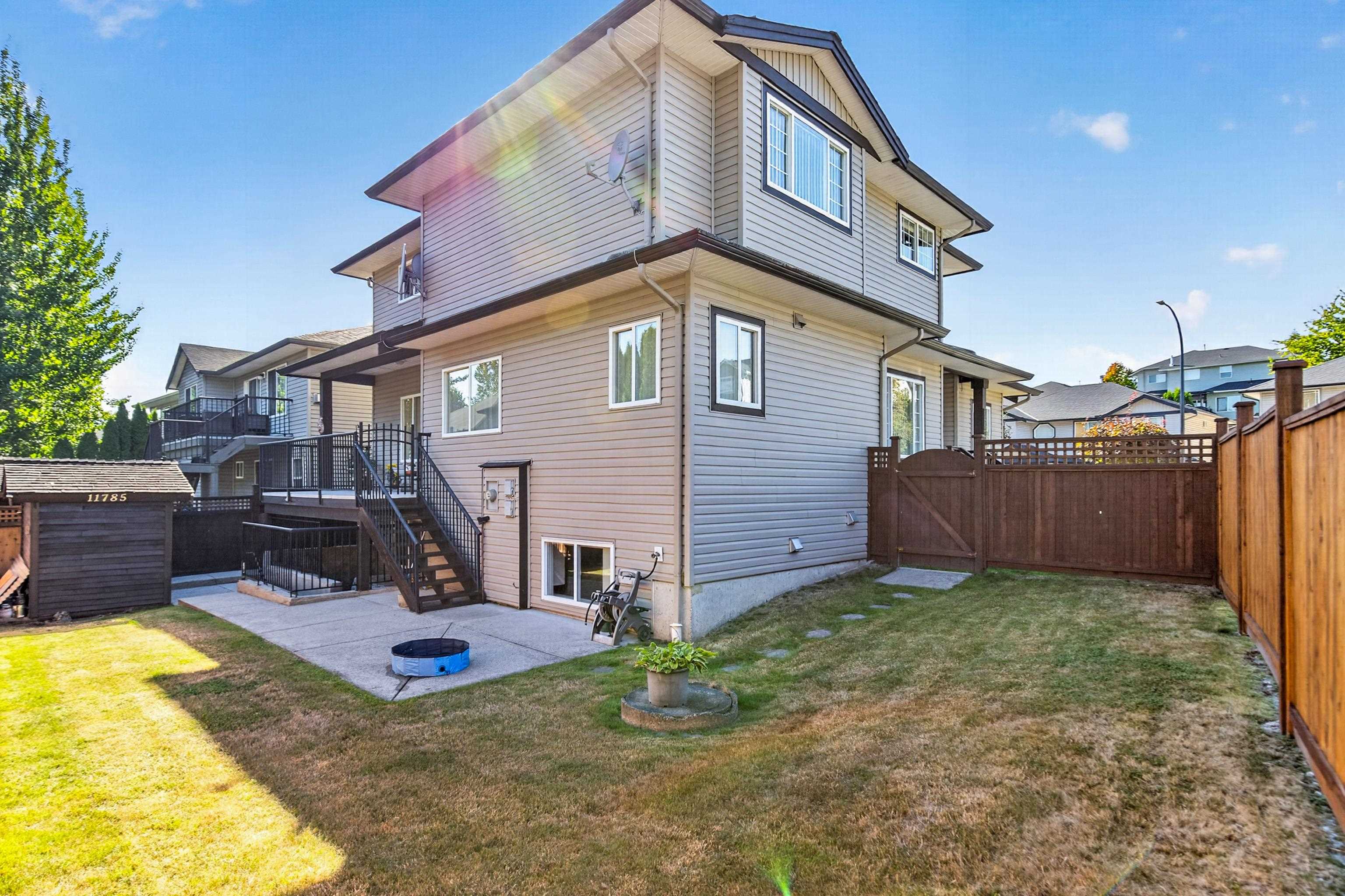 11785 GILLAND LOOP