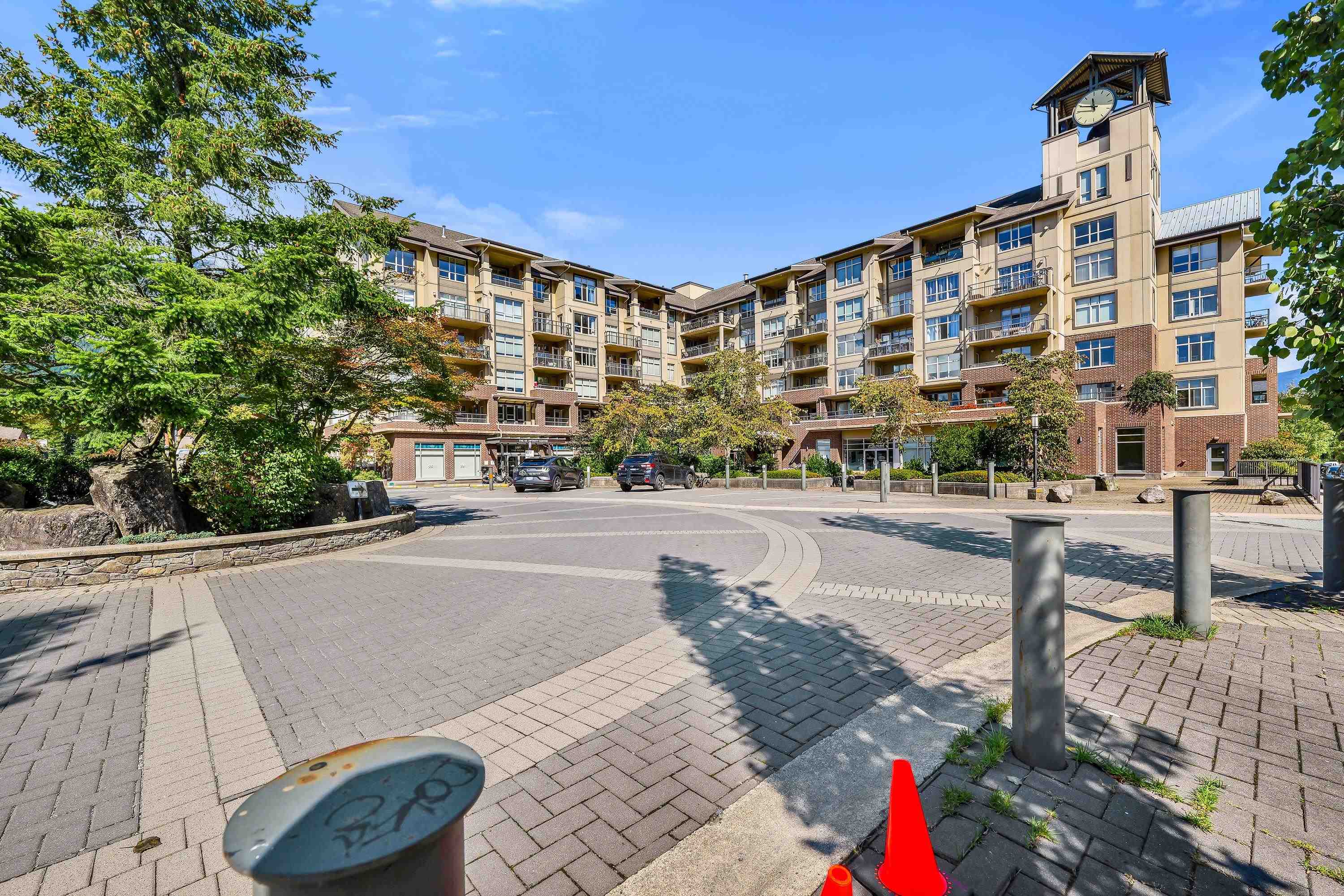 504 1211 VILLAGE GREEN WAY