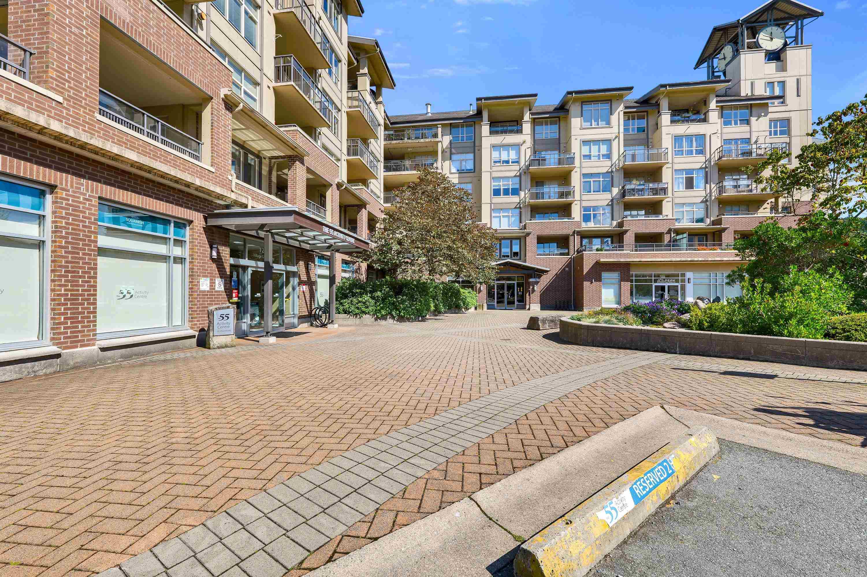 504 1211 VILLAGE GREEN WAY