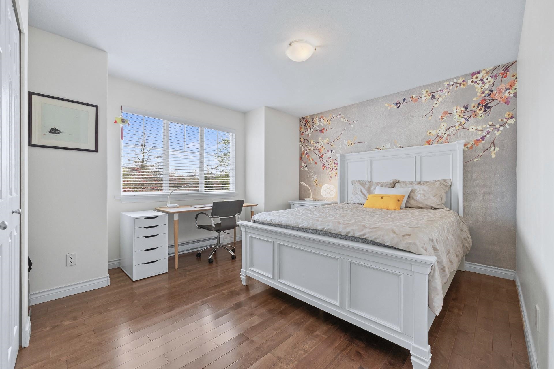 3307 ROSEMARY HEIGHTS CRESCENT