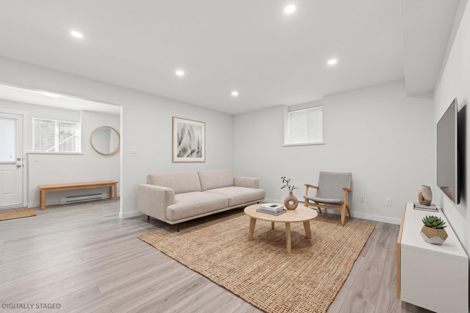 3307 ROSEMARY HEIGHTS CRESCENT