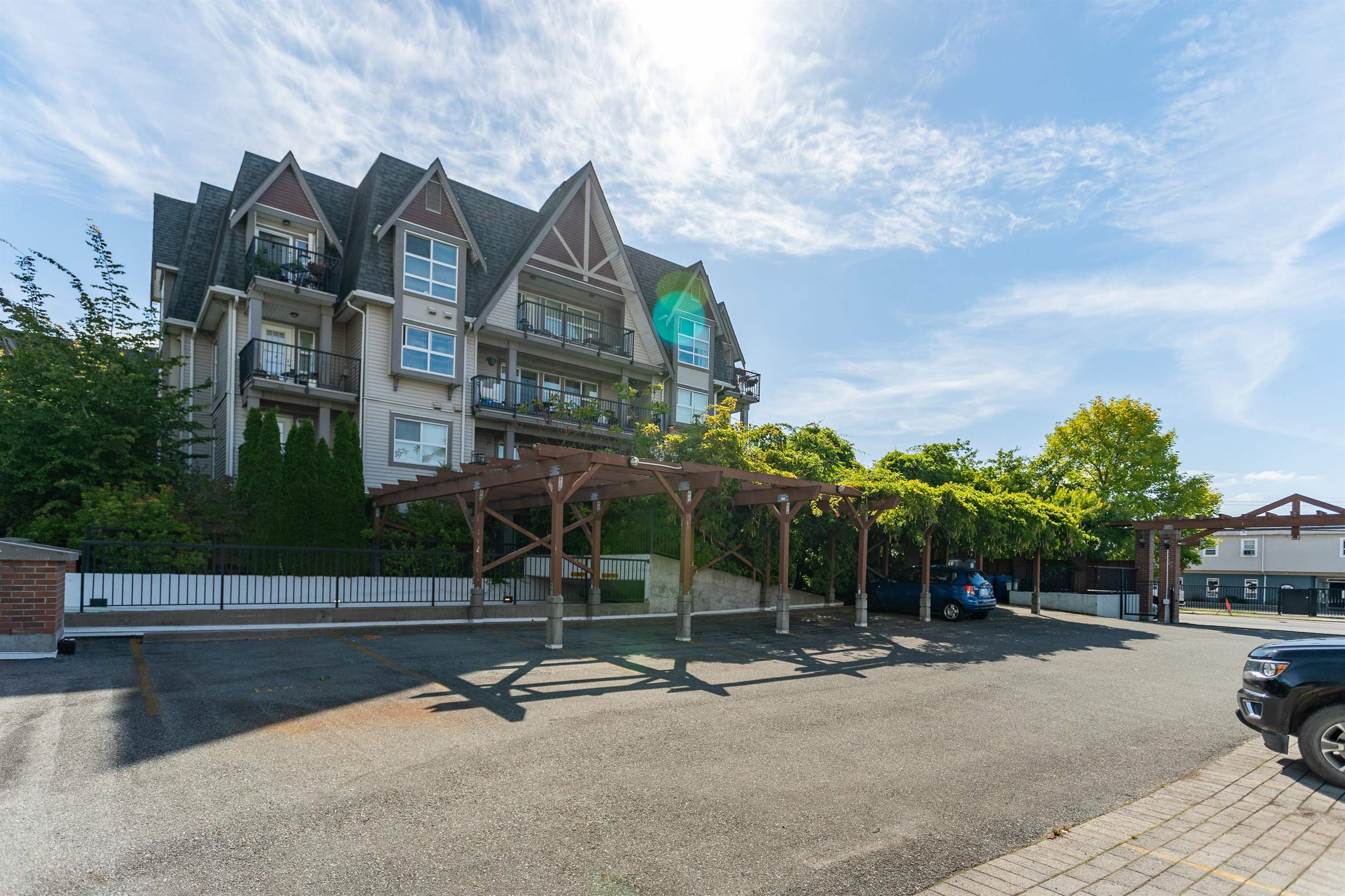 222 17769 57 AVENUE