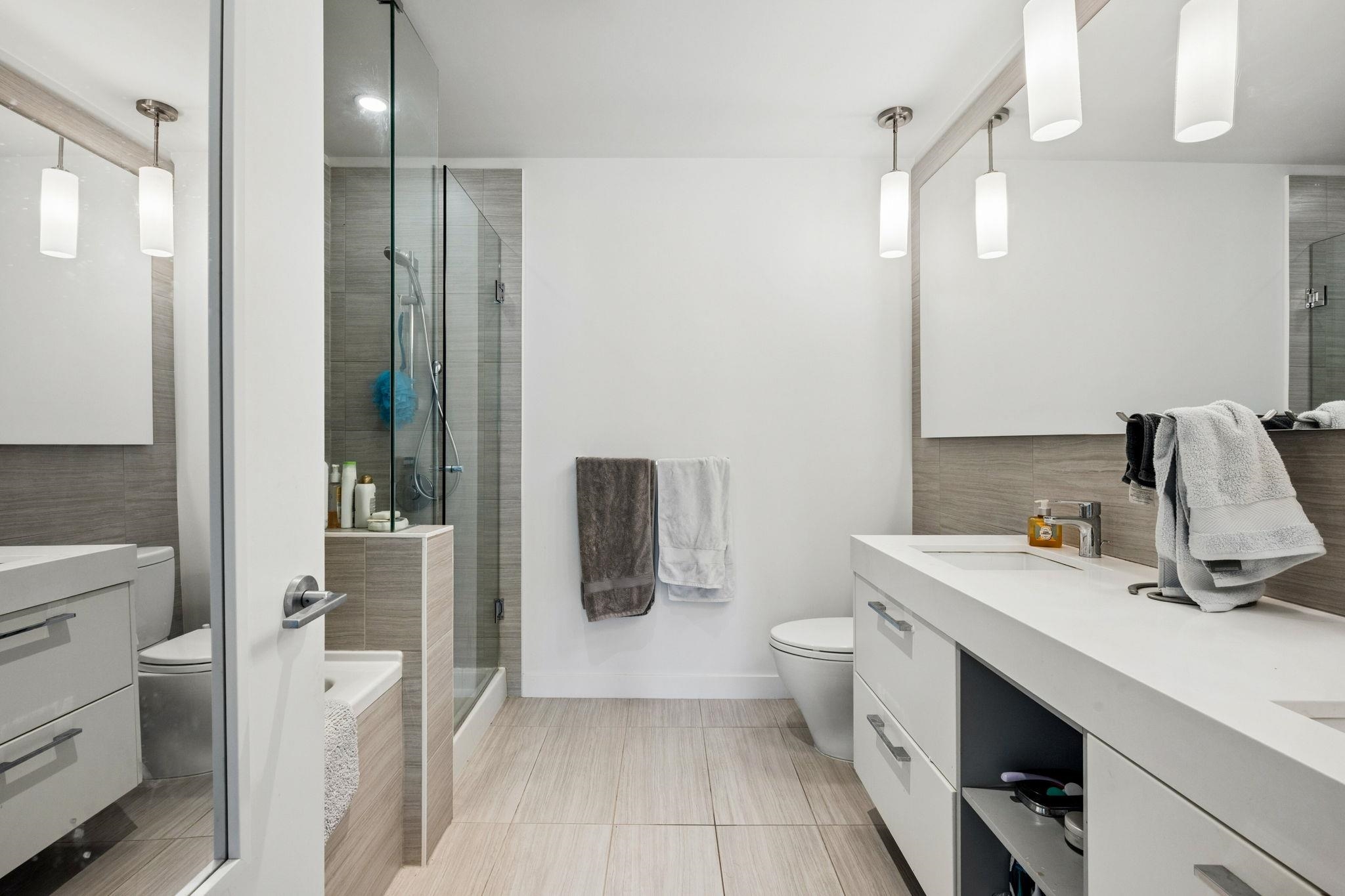 509 4867 CAMBIE STREET