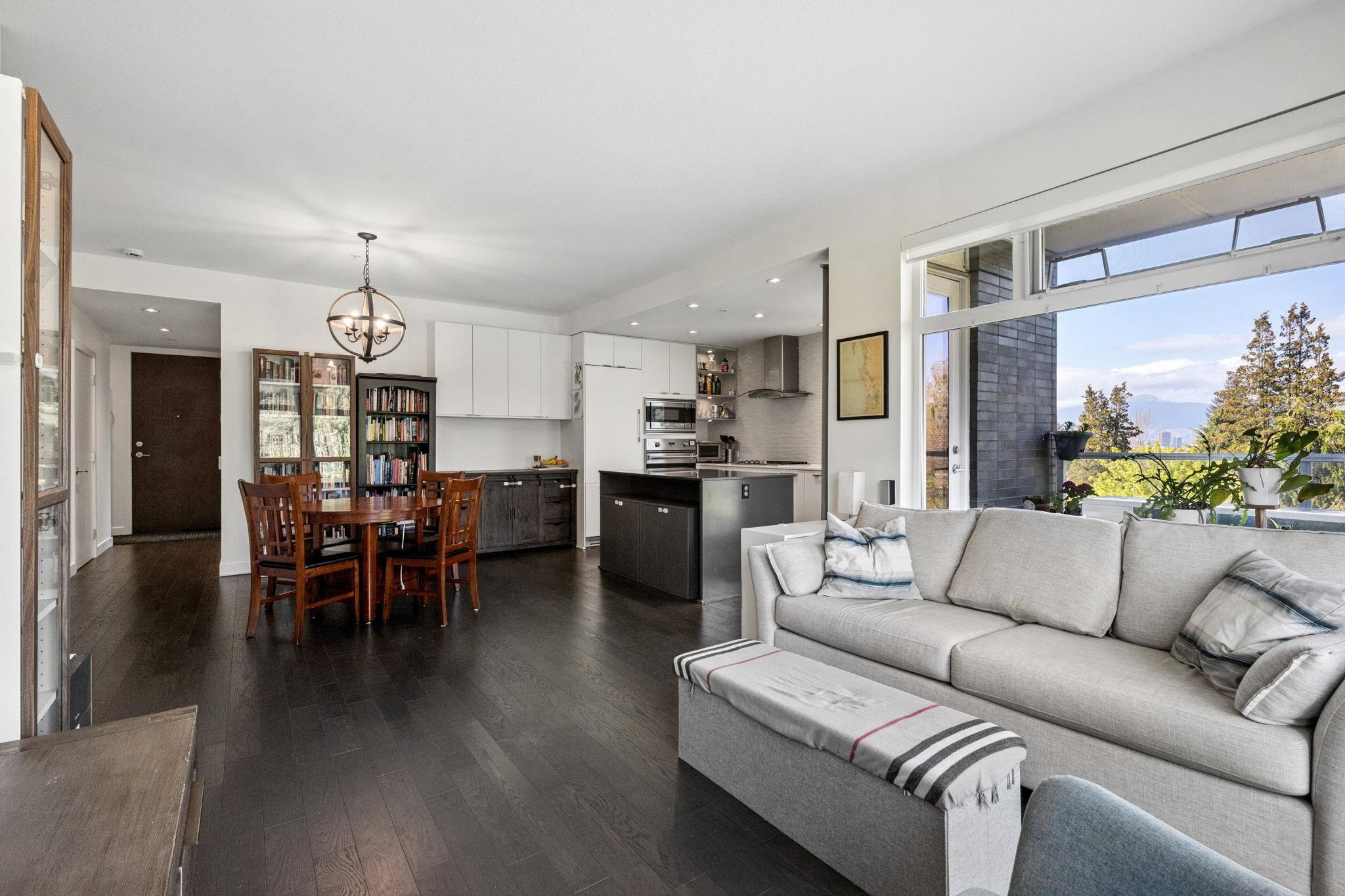 509 4867 CAMBIE STREET