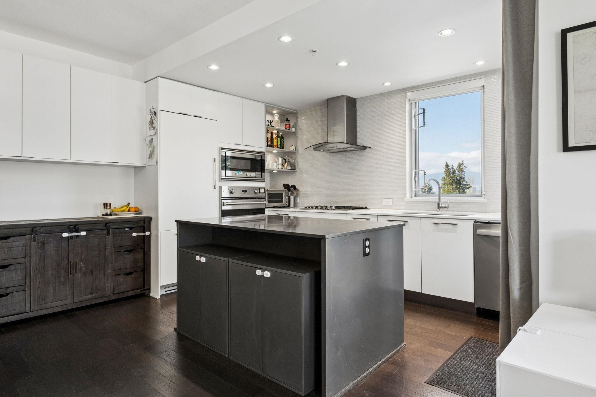 509 4867 CAMBIE STREET