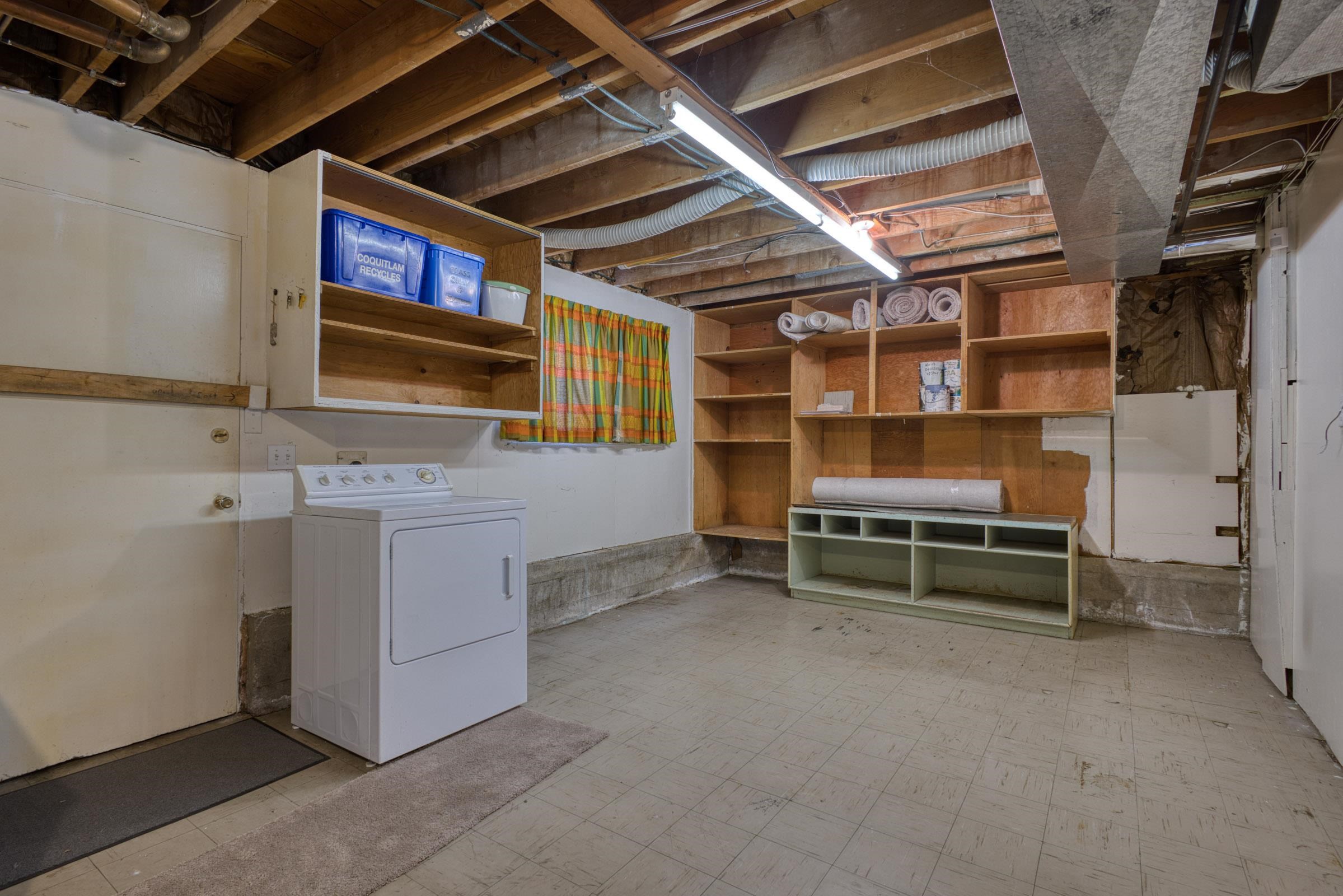 929 GROVER AVENUE