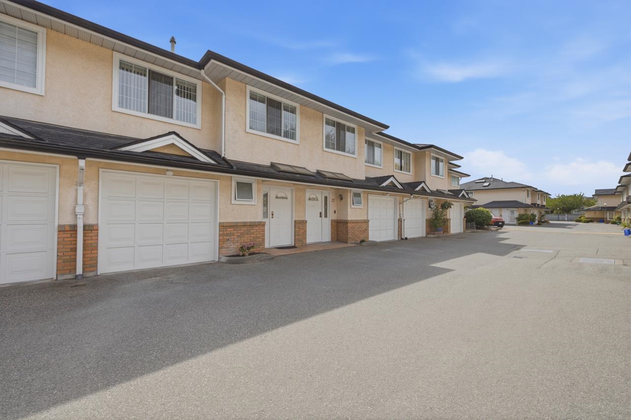 38 7691 MOFFATT ROAD