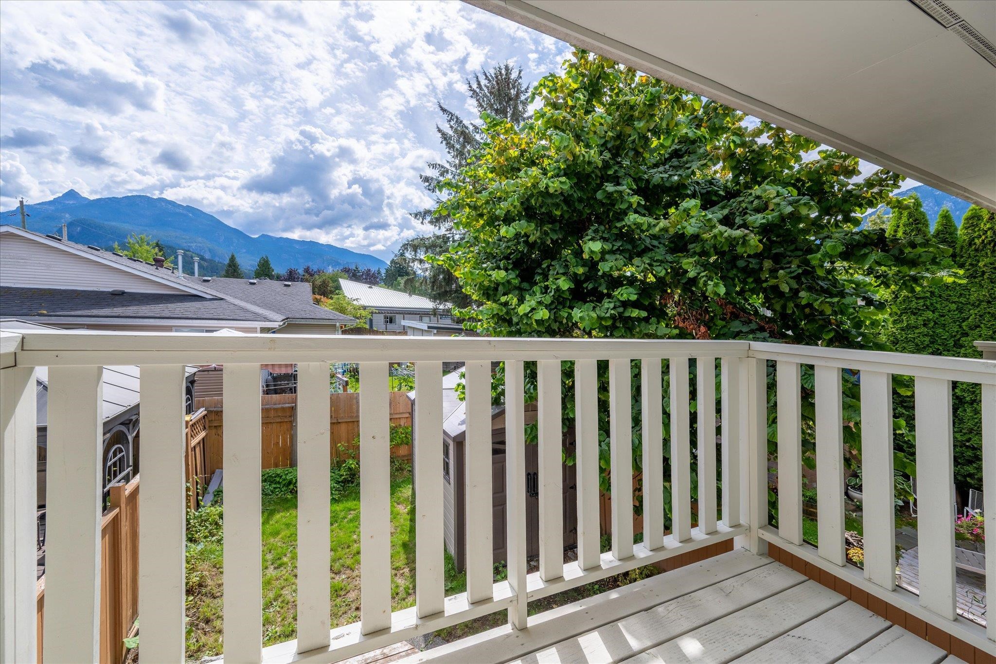 2 40327 DIAMOND HEAD ROAD