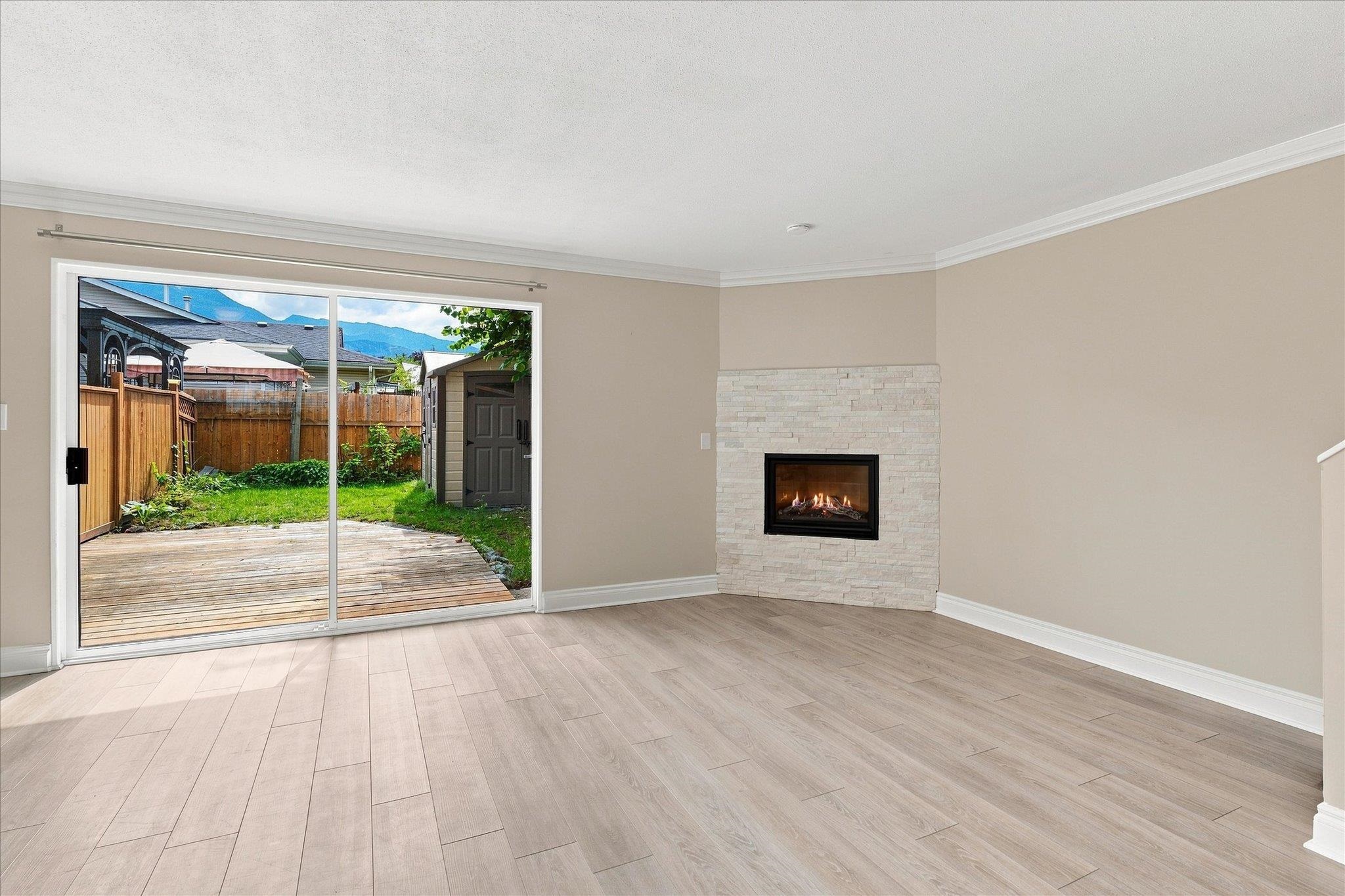 2 40327 DIAMOND HEAD ROAD