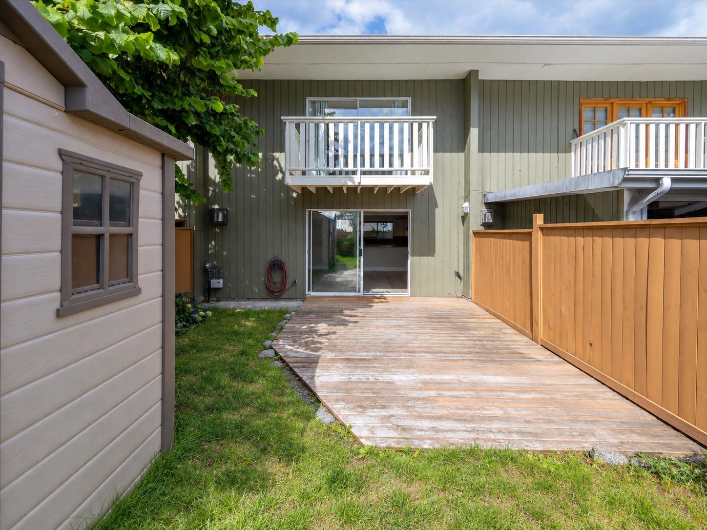 2 40327 DIAMOND HEAD ROAD