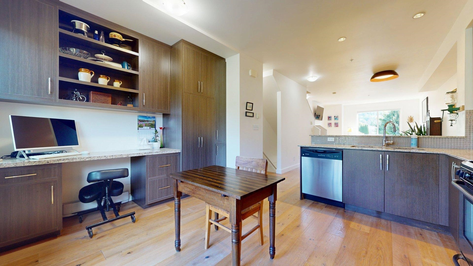 29 40653 TANTALUS ROAD