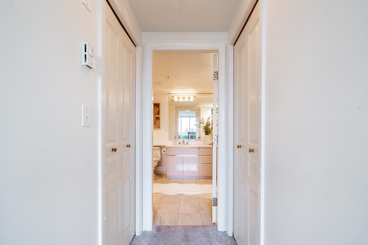 1 2243 BELLEVUE AVENUE