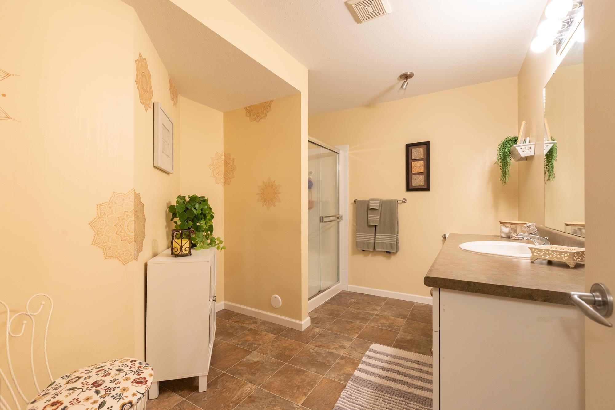 13 31501 UPPER MACLURE ROAD