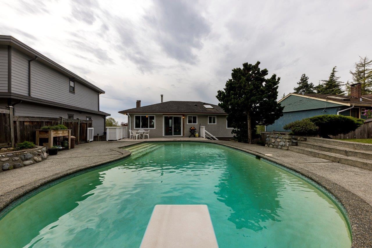 4581 SUNLAND PLACE