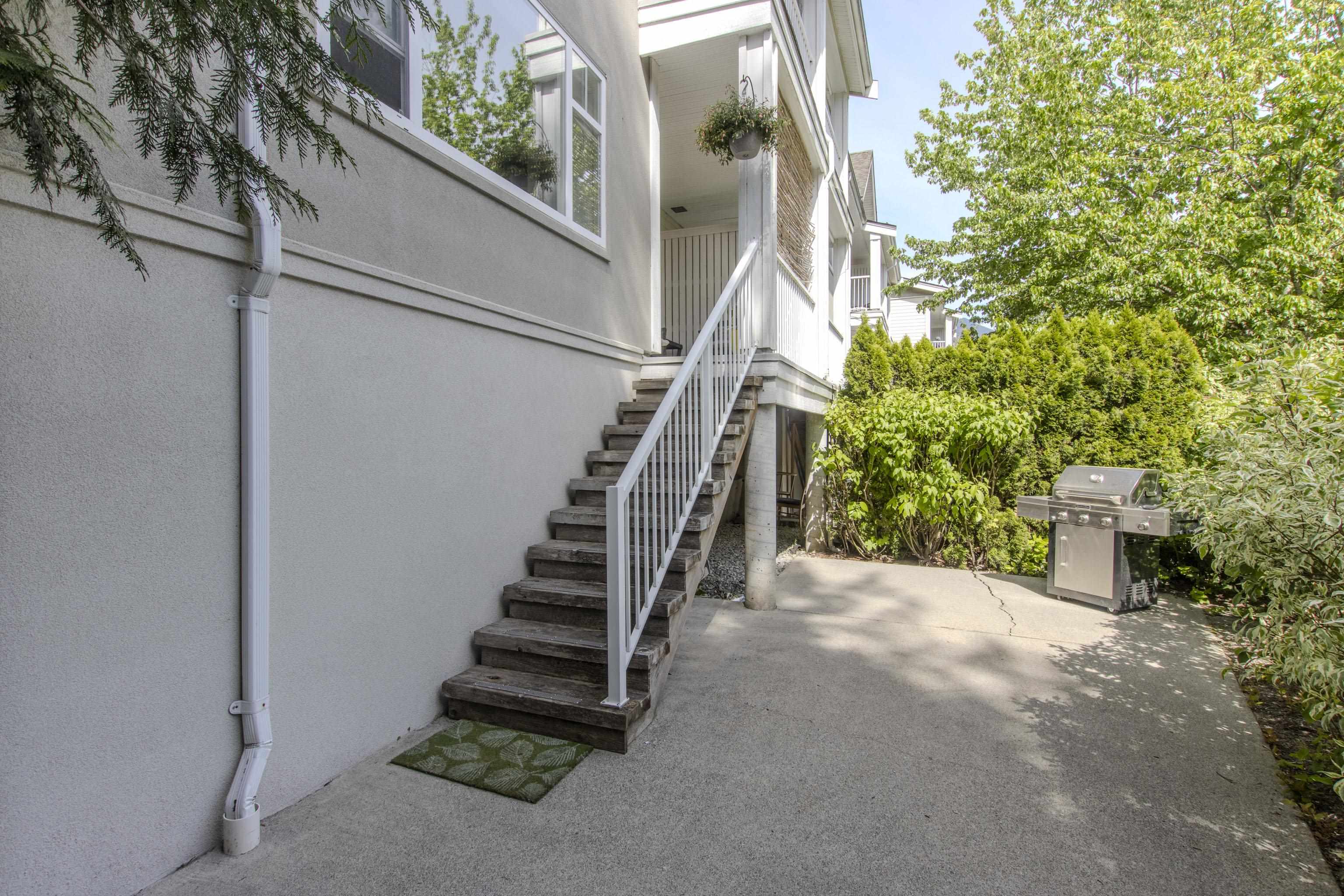 2 1200 EDGEWATER DRIVE
